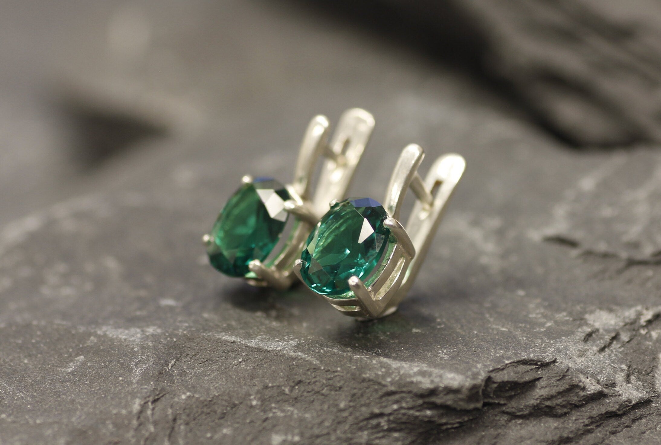 Emerald Earrings, Created Emerald, Stud Earrings, Oval Earrings, Emerald Studs, Green Earrings, Silver Oval Studs, Solid Silver Earrings