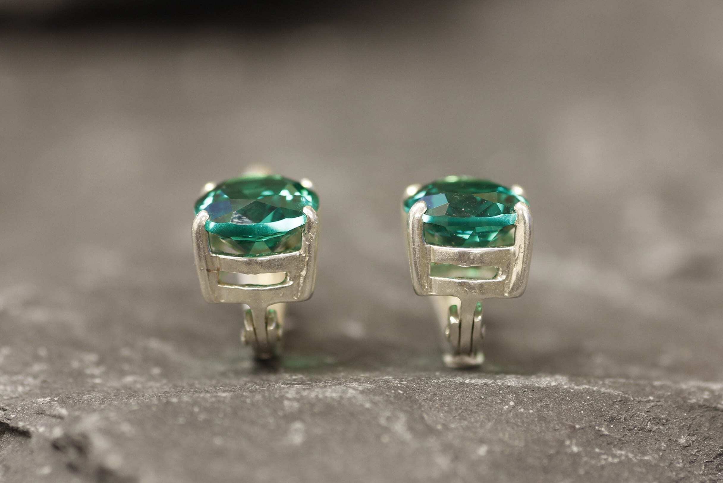 Emerald Earrings, Created Emerald, Stud Earrings, Oval Earrings, Emerald Studs, Green Earrings, Silver Oval Studs, Solid Silver Earrings