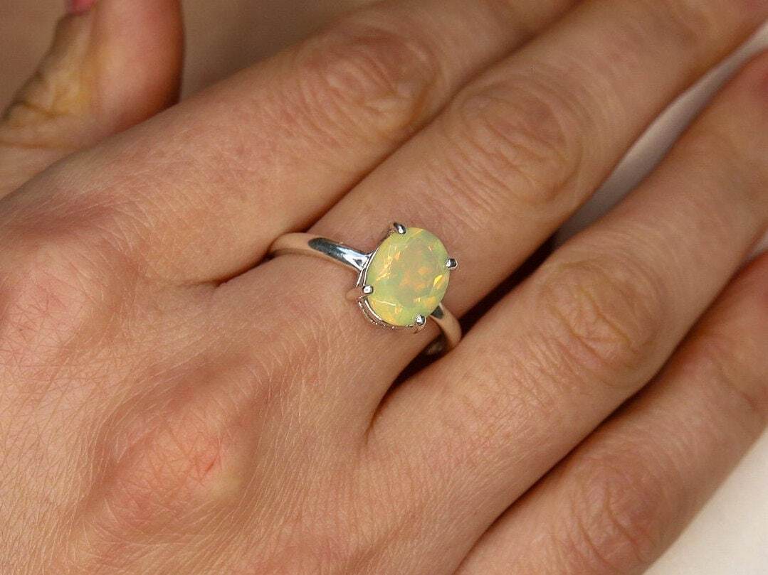 Fire Opal Ring, Natural Opal Ring, Ethiopian Opal, Opal Ring, October Birthstone, Opal Vintage Ring, Engagement Ring, Sterling Silver Ring 925