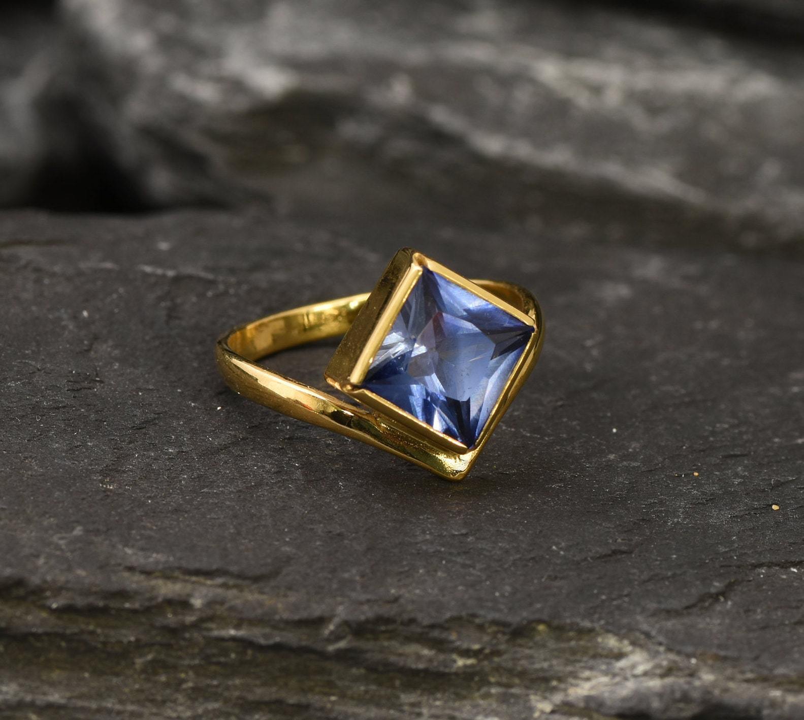 Gold Tanzanite Ring, Created Tanzanite, Princess Square Ring, Gold Plated Ring, Blue Solitaire, Asymmetric Ring, 3 Carat Ring, Vermeil Ring