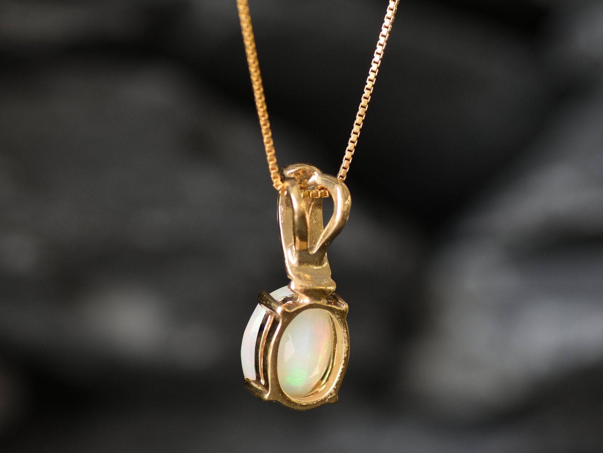 Gold Opal Pendant, Oval Opal Necklace, Ethiopian Opal, White Opal Pendant, October Birthstone, Gold Vintage Pendant, Opal Necklace, Vermeil