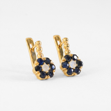 Flower Sapphire Earrings, Natural Sapphire Earrings, September Birthstone Earrings made in 18k Gold Vermeil. Ideal for everyday wear and perfect for birthday gifting and special occasions.