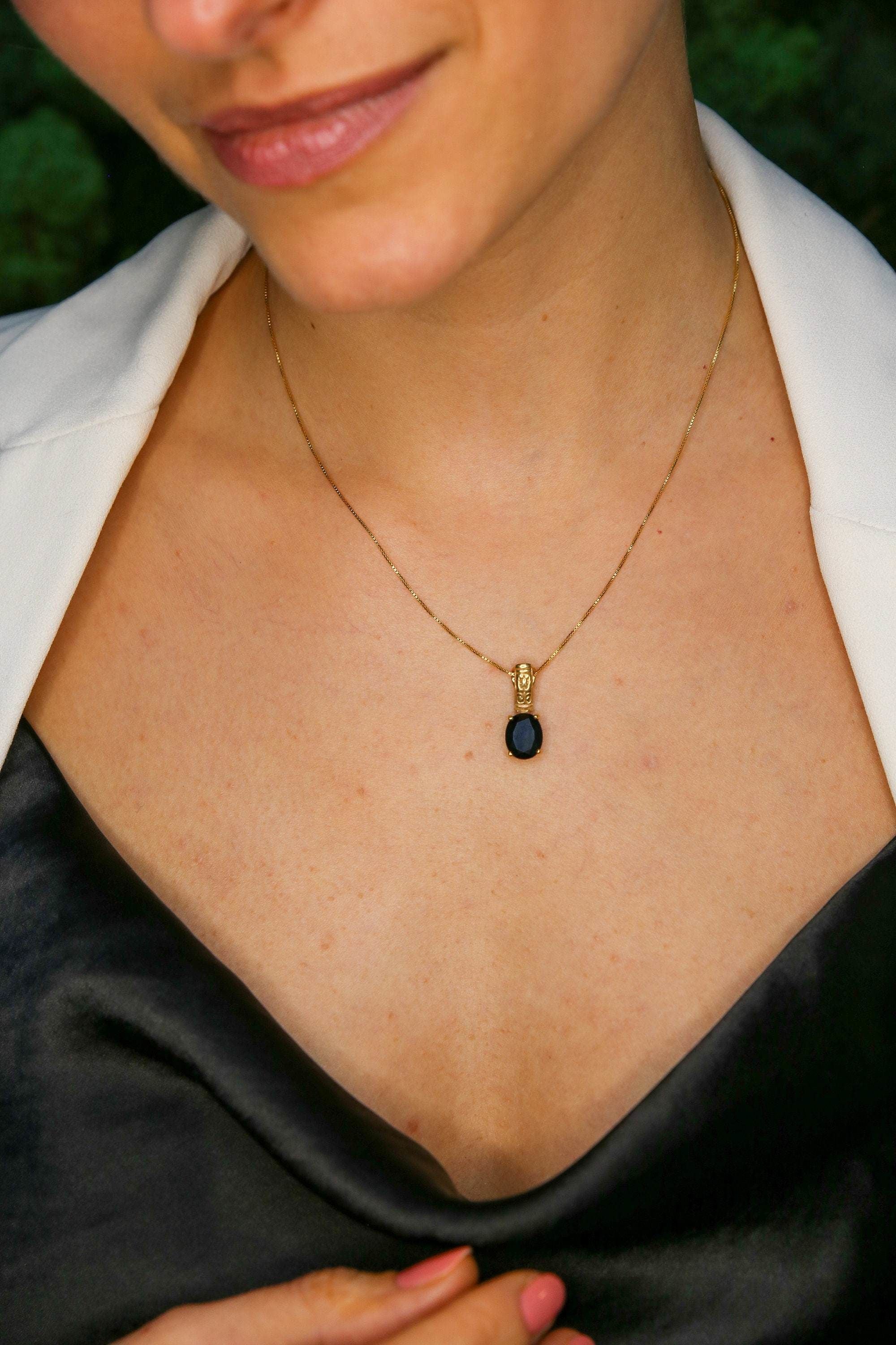 Gold Onyx Pendant, Antique Onyx, Black Oval Necklace, Black Dainty Pendant, Dainty Black Pendant, Strength Necklace, Gold Vermeil Pendant(2)