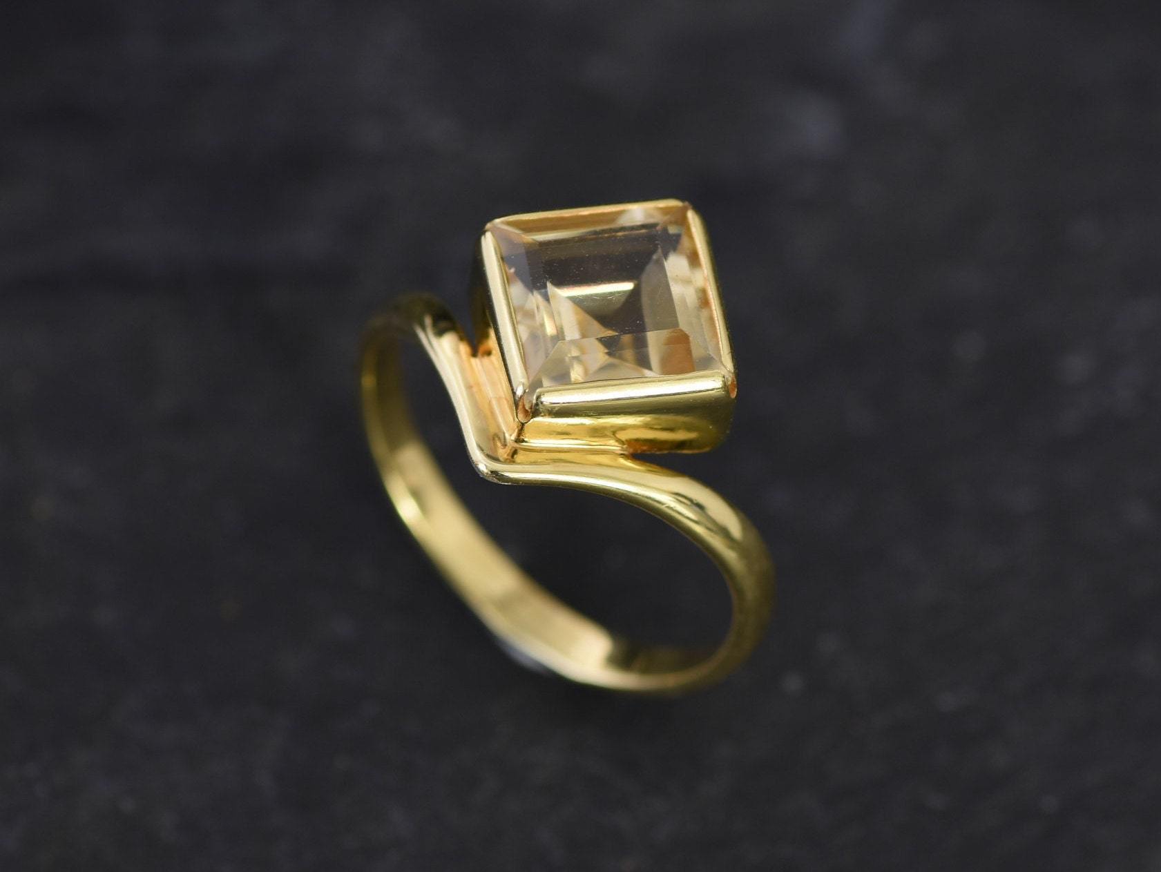 Gold Citrine Ring, Natural Citrine, November Ring, Gold Solitaire Ring, Vintage Gold Ring, Citrine Ring, Yellow Dimond Ring, 925 Silver Ring