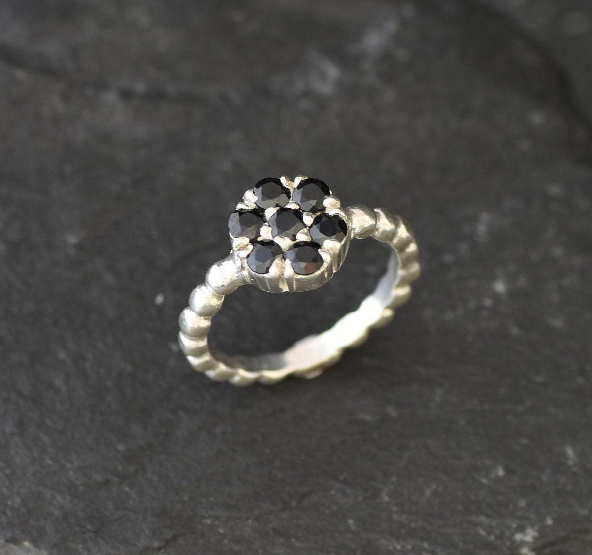 Onyx Ring, Black Flower Ring, Natural Onyx, Daisy Ring, Stackable Ring, Dainty Ring, Silver Ring
