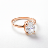 Rose Gold Diamond Ring - Dazzling Pink Solitaire, perfect for gifts and everyday elegance. A timeless promise ring choice.