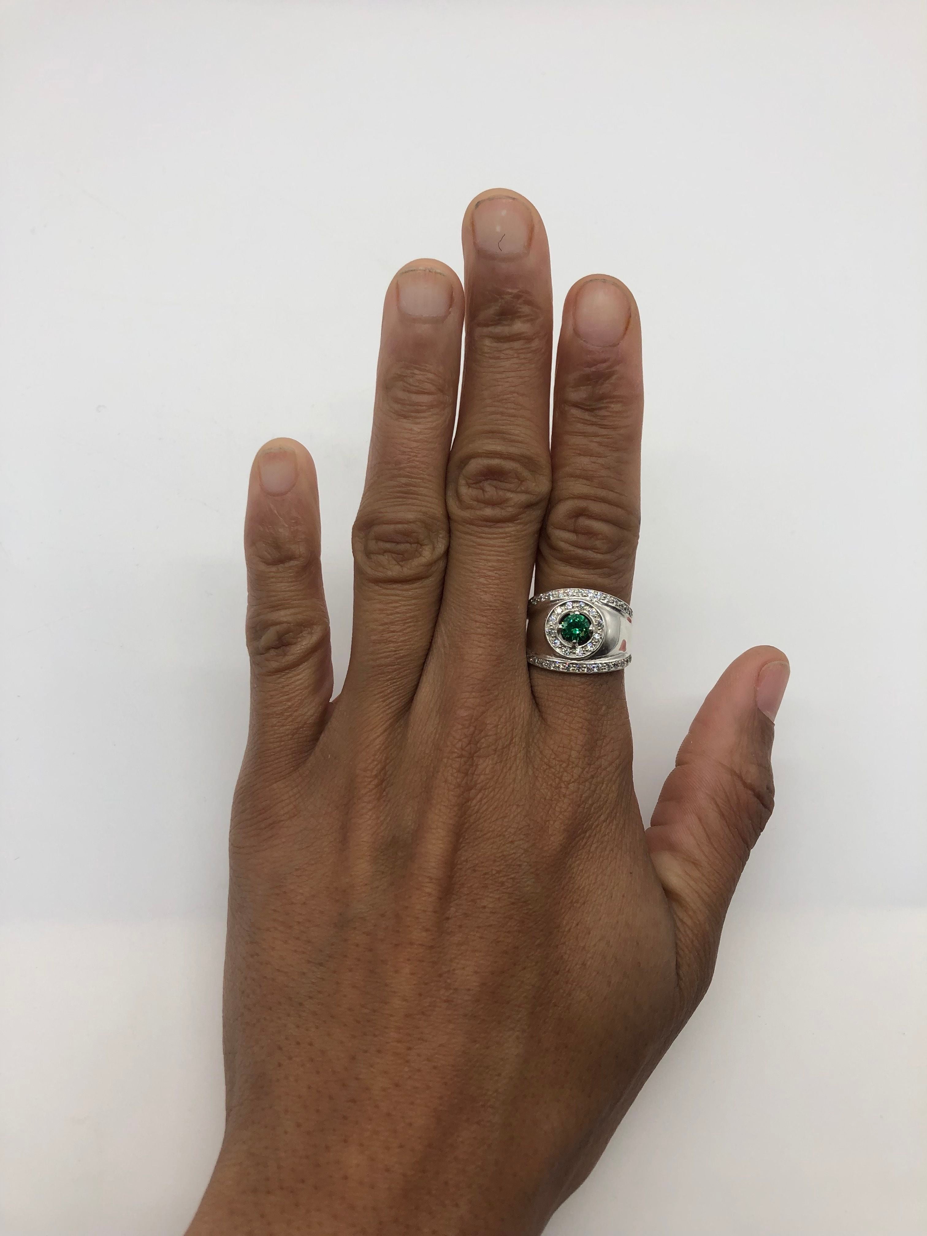 Charming 925 Sterling Silver ring featuring a Round Created Green Emerald, perfect for everyday elegance and thoughtful gifting.