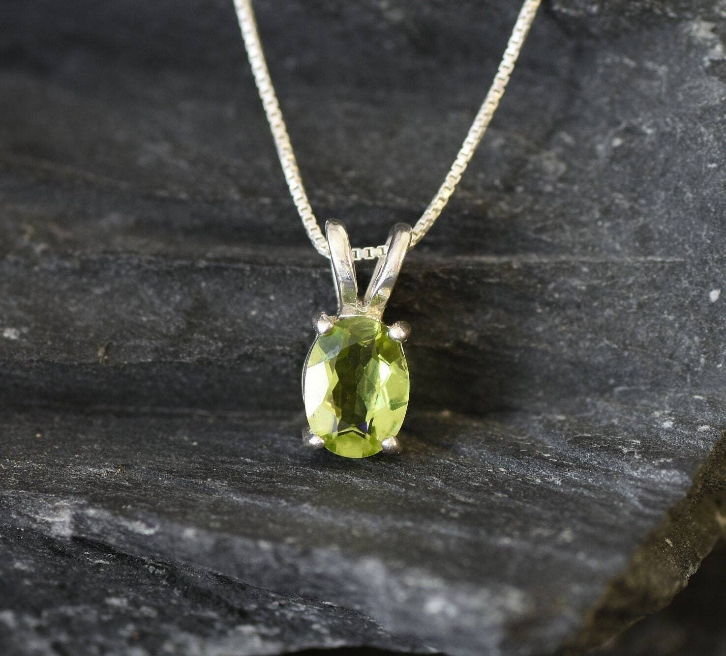 Small Peridot Pendant, Natural Peridot, Dainty Green Pendant, August Birthstone, Dainty Necklace, 2 Carat Oval Pendant, Solid Silver Pendant