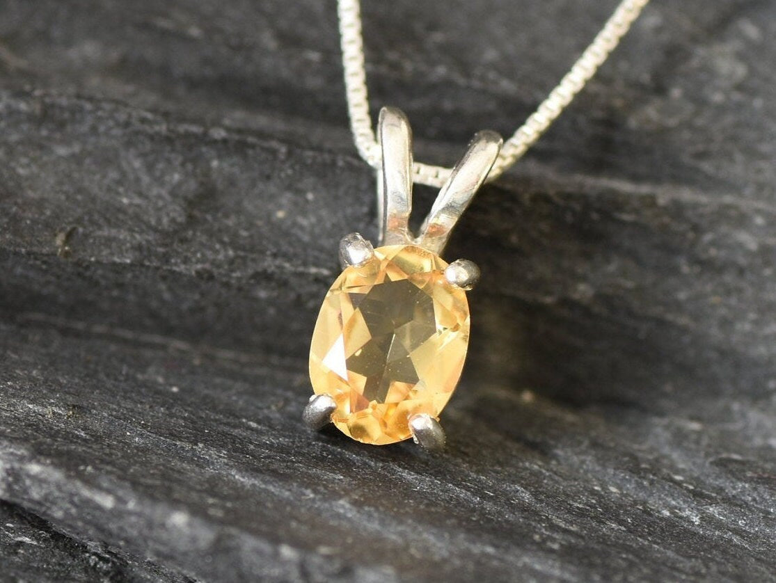 Citrine Pendant, Natural Citrine, Dainty Yellow Pendant, November Birthstone, Simple 2 Carat Pendant, Dainty Necklace, Solid Silver Pendant