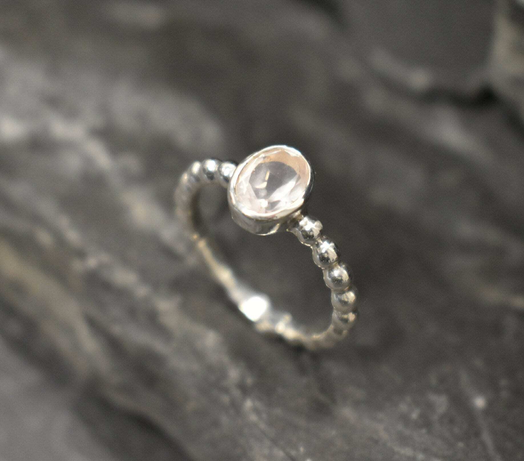 Rose Quartz Ring, Naturtal Rose Quartz, January Birthstone, Solitaire Ring, Pink Diamond Ring, Vinatge Ring, Bubble Band, Solid Silver Ring