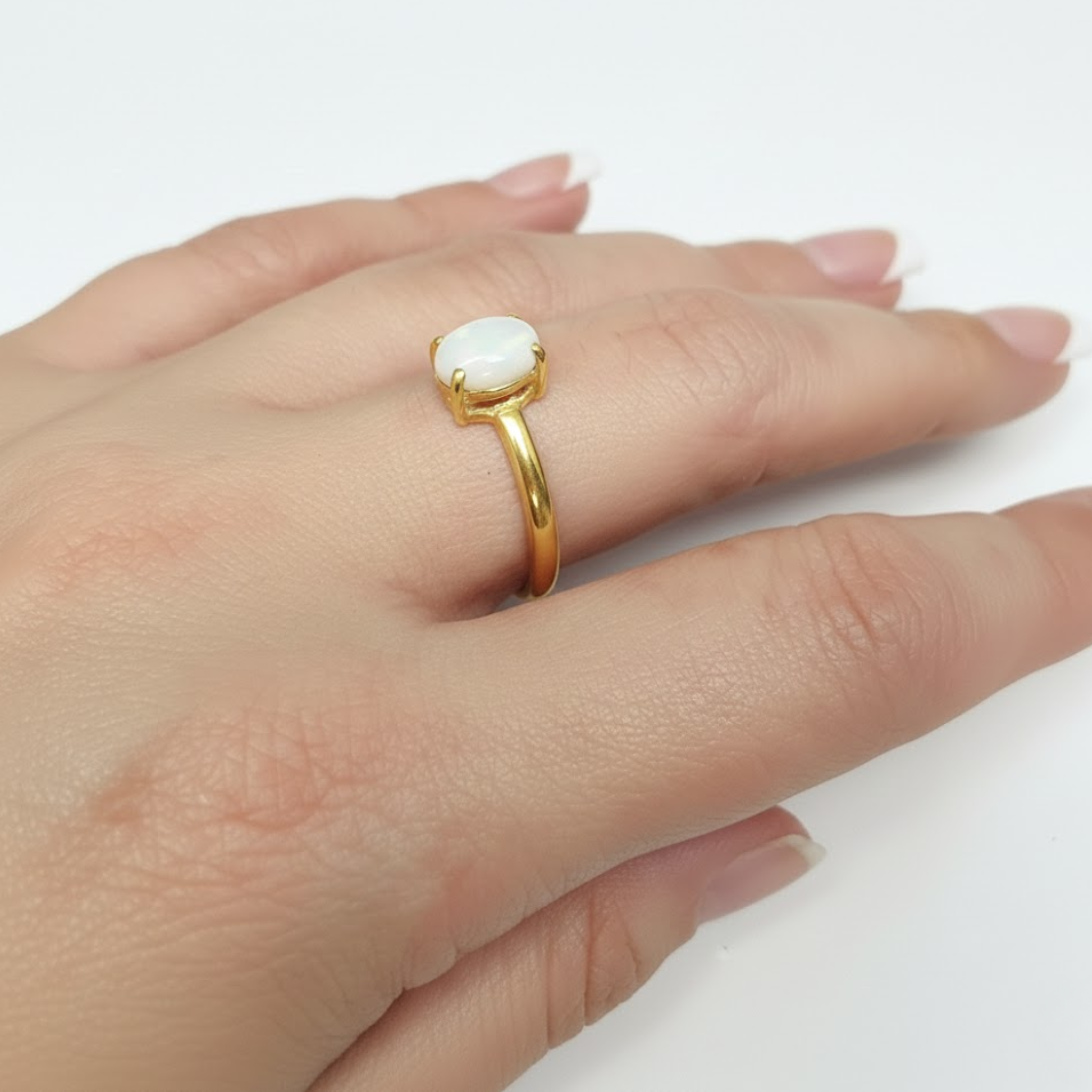 Crafted in 18k Gold Vermeil, this piece is a stylish choice for everyday wear and thoughtful gifting.