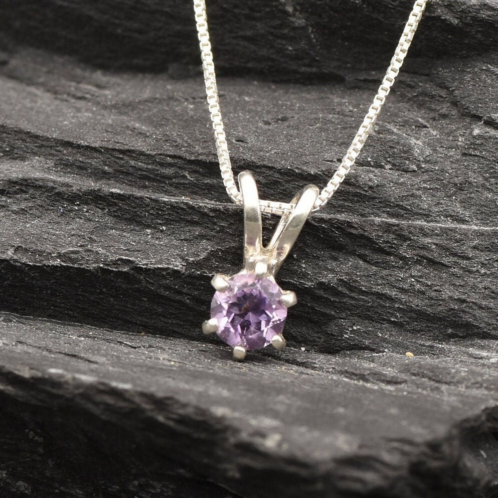 Amethyst Pendant, Natural Amethyst, February Birthstone, Solitaire Pendant, Purple Pendant, Dainty Pendant, Minimalist Pendant, 925 Silver