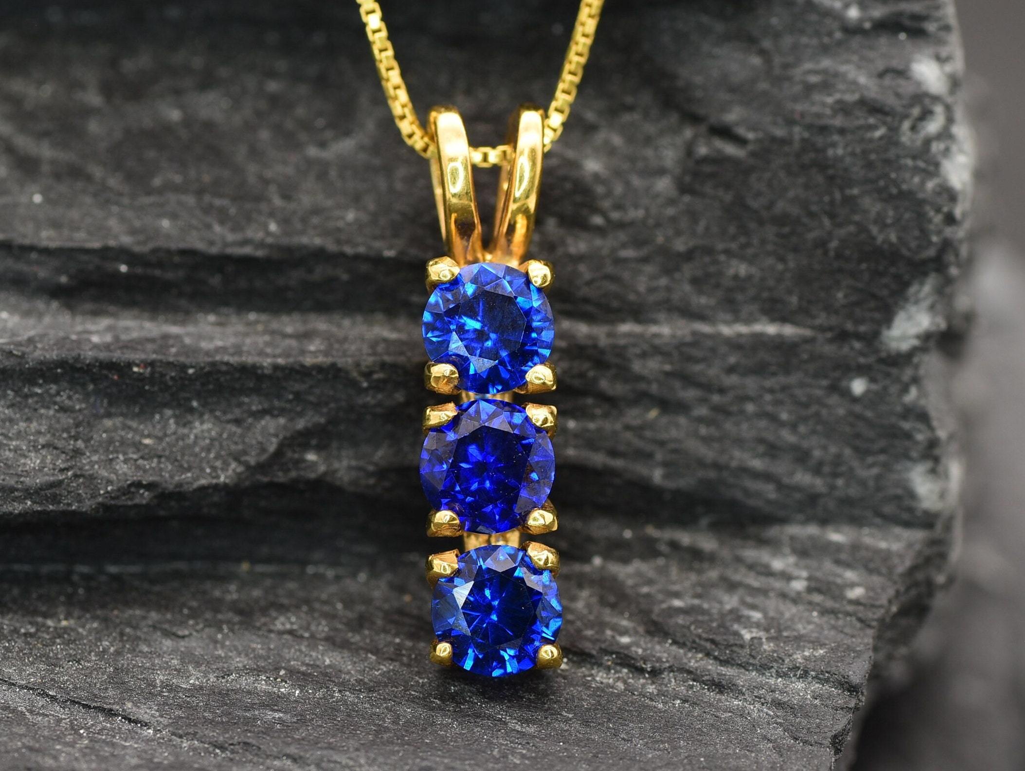 Sapphire Pendant in 18k Gold Vermeil with Round Blue Sapphire, a heartfelt September birthstone gift for any occasion.