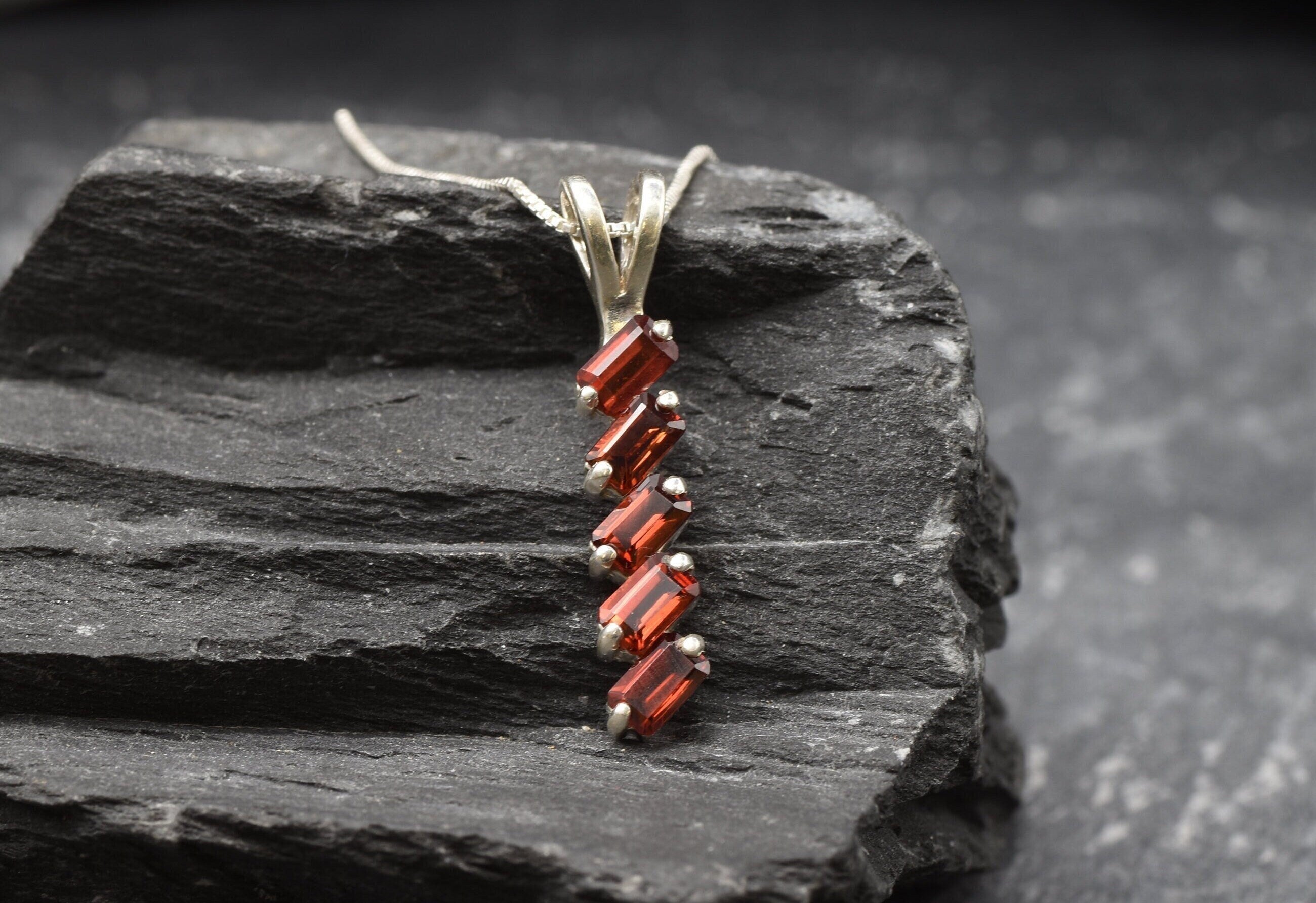 Garnet Necklace, Red Baguette Pendant, Natural Garnet, Layering Pendant, Y Necklace, Minimalist Pendant, Vertical Drop Pendant, Solid Silver