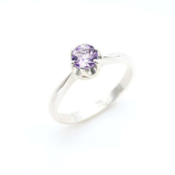 Dainty Amethyst Gold Ring - Natural Amethyst Ring - Minimalist Purple Ring