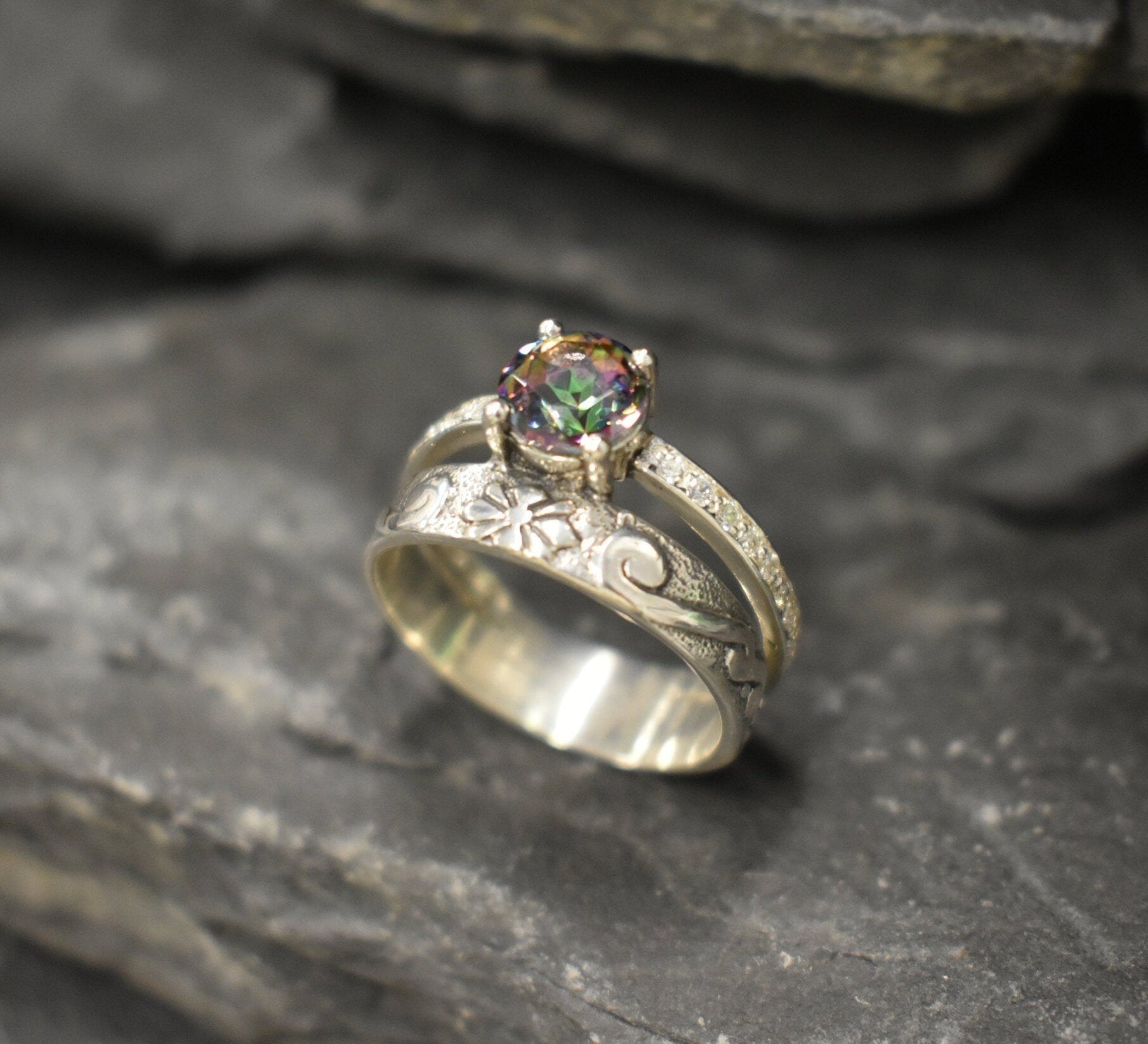 Mystic Topaz Ring, Natural Mystic Topaz, Double Band Ring, Vintage Ring, Purple Diamond Ring, Sparkly Ring, Wide Band Ring, 925 Silver Ring
