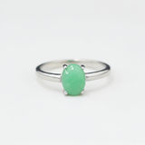 Beautiful Green Chrysoprase Ring in 925 Sterling Silver - A classic oval piece for everyday elegance and meaningful gifts.