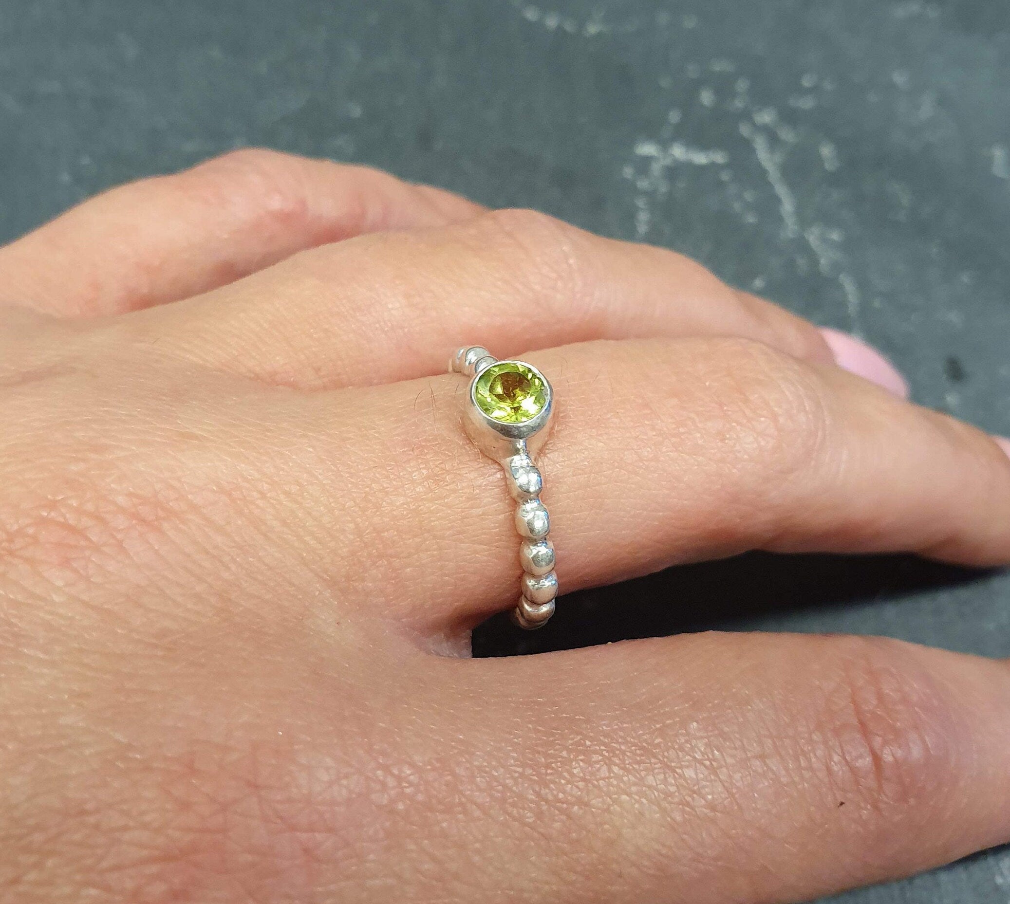 Peridot Ring, Natural Peridot, August Birthstone, Silver Solitaire Ring, Bright Green Ring, Silver Bubble Band, Green Diamond Ring, Peridot