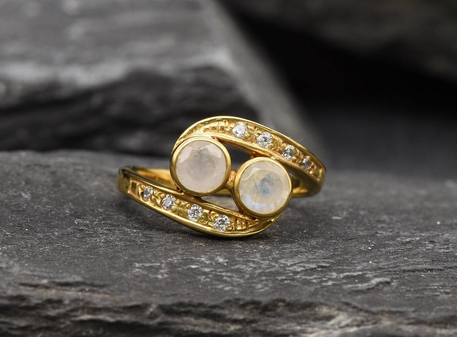 Gold Moonstone Ring, Natural Rainbow Moonstone, Bypass Ring, Christmas Gift Ring, Antique Ring, Two Stone Ring, Vintage Ring, Gold Vermeil