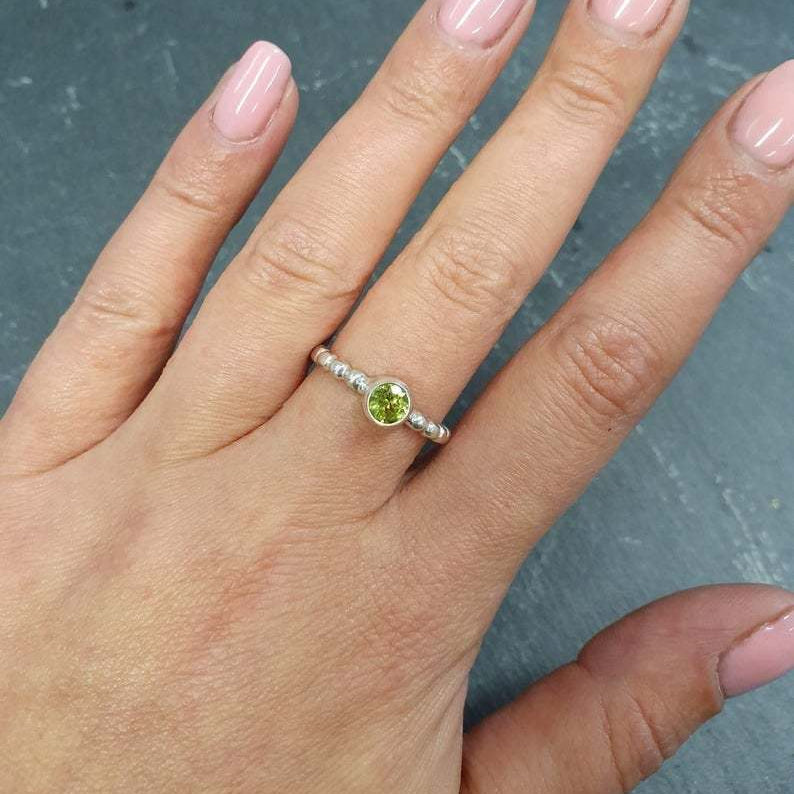 Gold Peridot Ring, Natural Peridot, Stackable Ring, Bubble Band, Beaded Band, August Birthstone, Green Ring, Minimalist Ring, Gold Vermeil