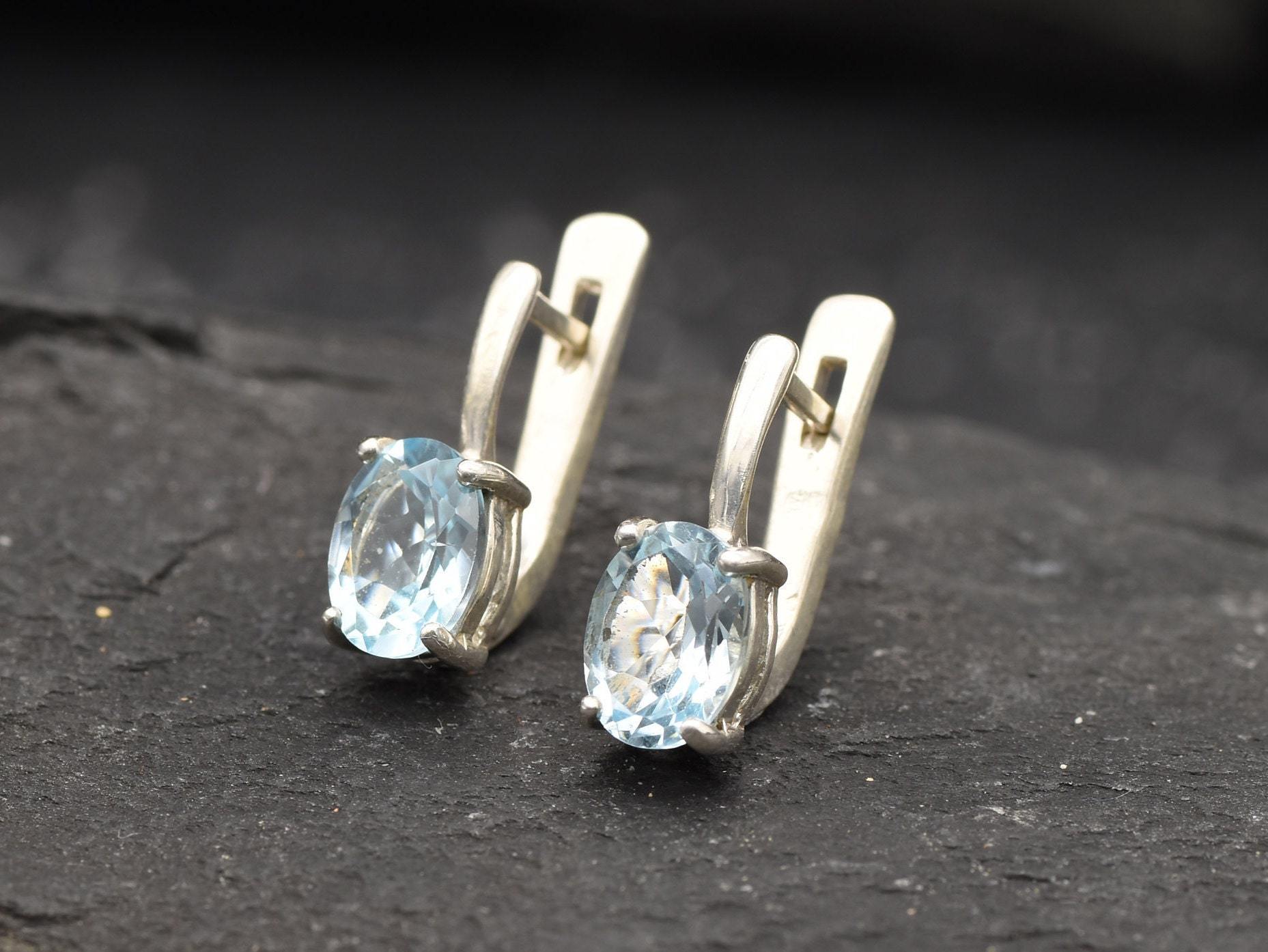 Blue Topaz Earrings, Minimal Earrings, December Birthstone, Natural Blue Topaz, Dainty Earrings, Blue Earrings, Blue Topaz Studs, 925 Silver