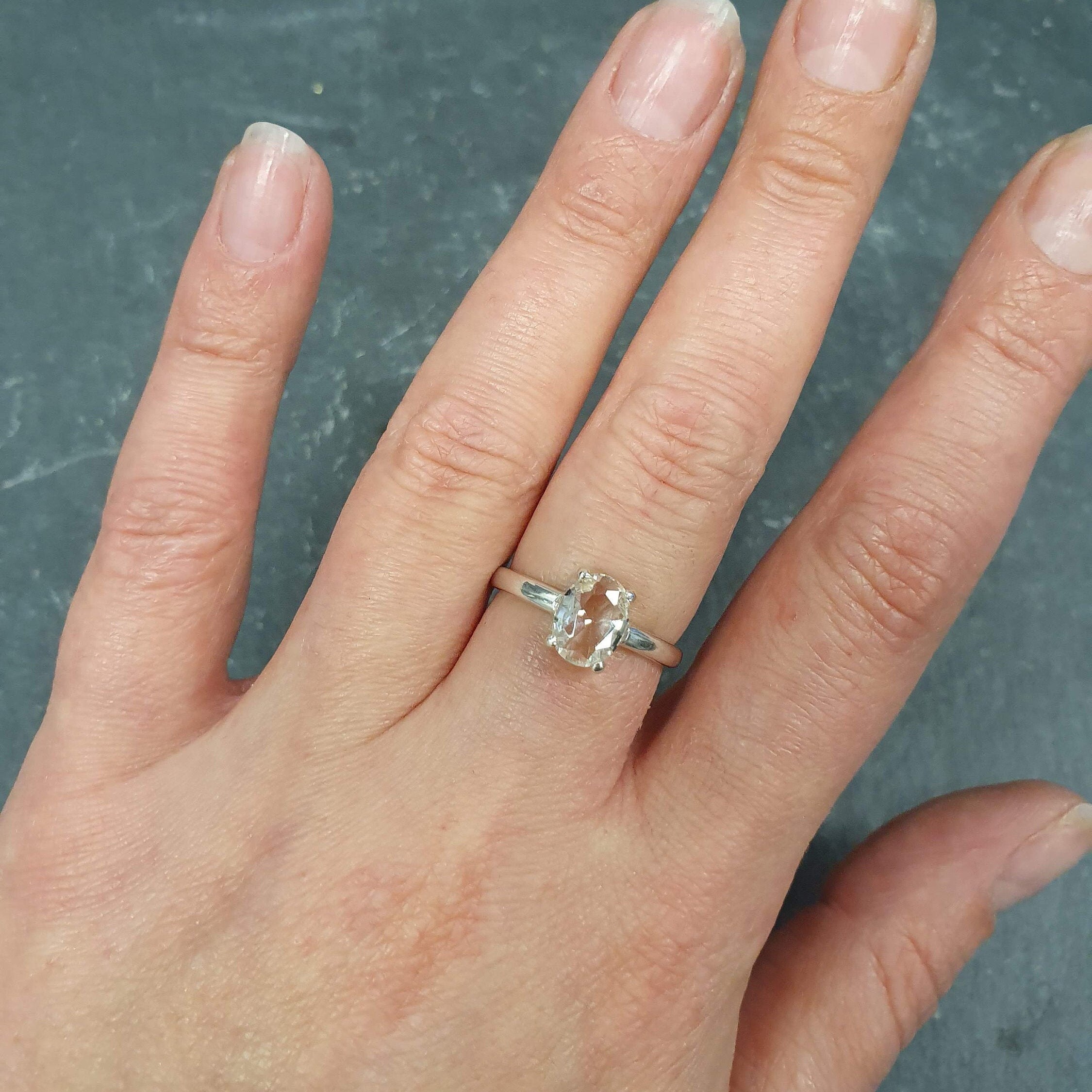 White Topaz Ring, Natural White Topaz, Oval Solitaire Ring, Dainty Ring, Diamond Ring, Dainty Oval Ring, Simple Ring, Solid Silver Ring