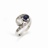 Sapphire Vintage Two Stone Ring with Moonstone Bypass in 925 Sterling Silver, a unique piece for daily elegance and celebrations.