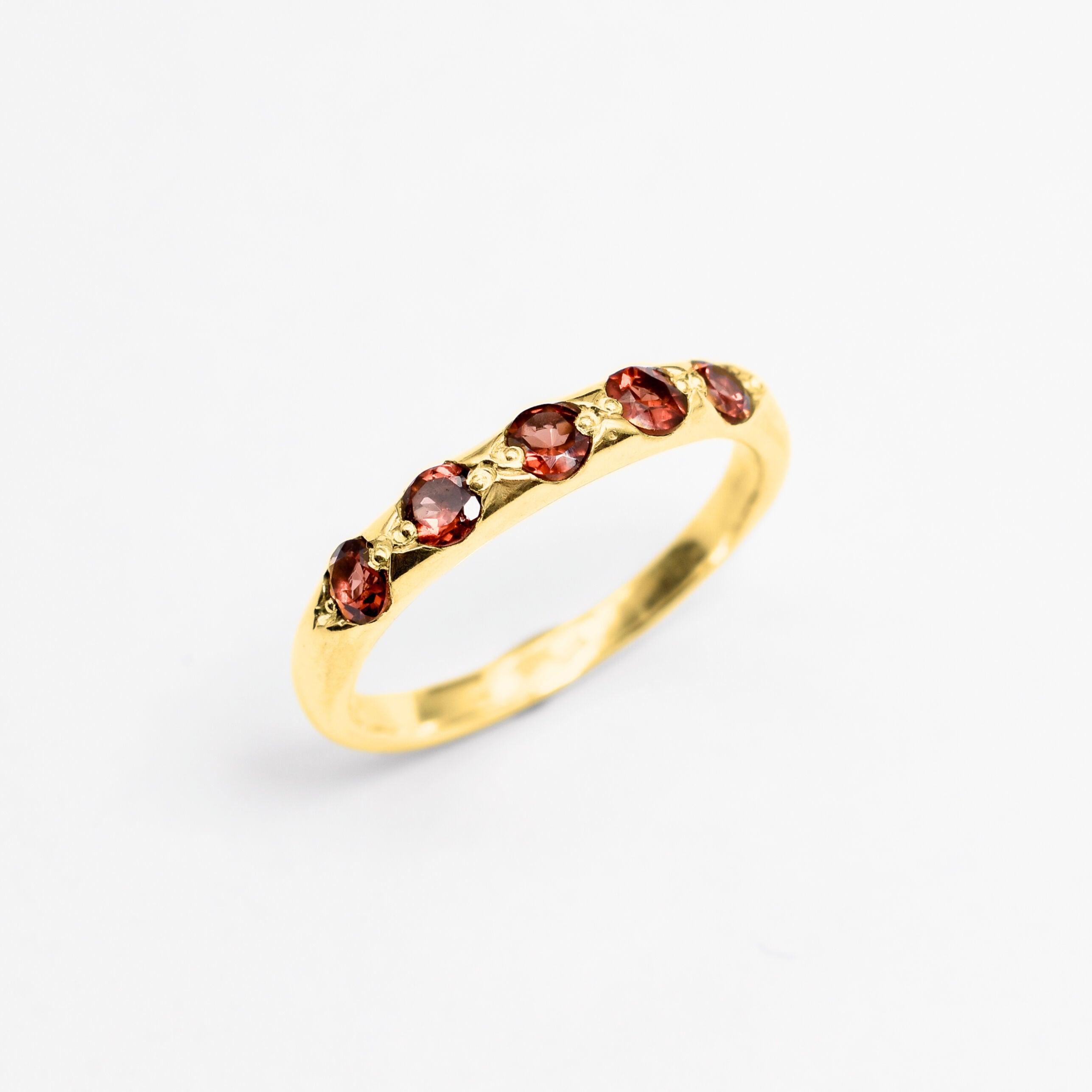 Gold Garnet Band, Natural Garnet, Stackable Ring, 5 Stone Band, January Birthstone, Red Garnet Ring, Gold Plated Ring, Simple Ring, Vermeil