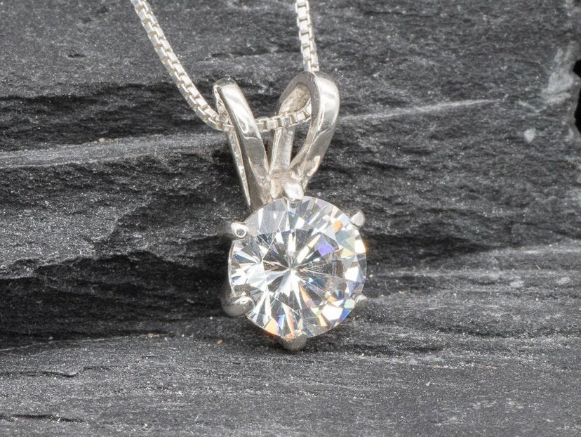 Diamond Pendant, Dainty Necklace, Created Diamond, Bridal Jewelry, Wedding Necklace, Delicate Pendant, Minimalist Pendant, Unique Pendant