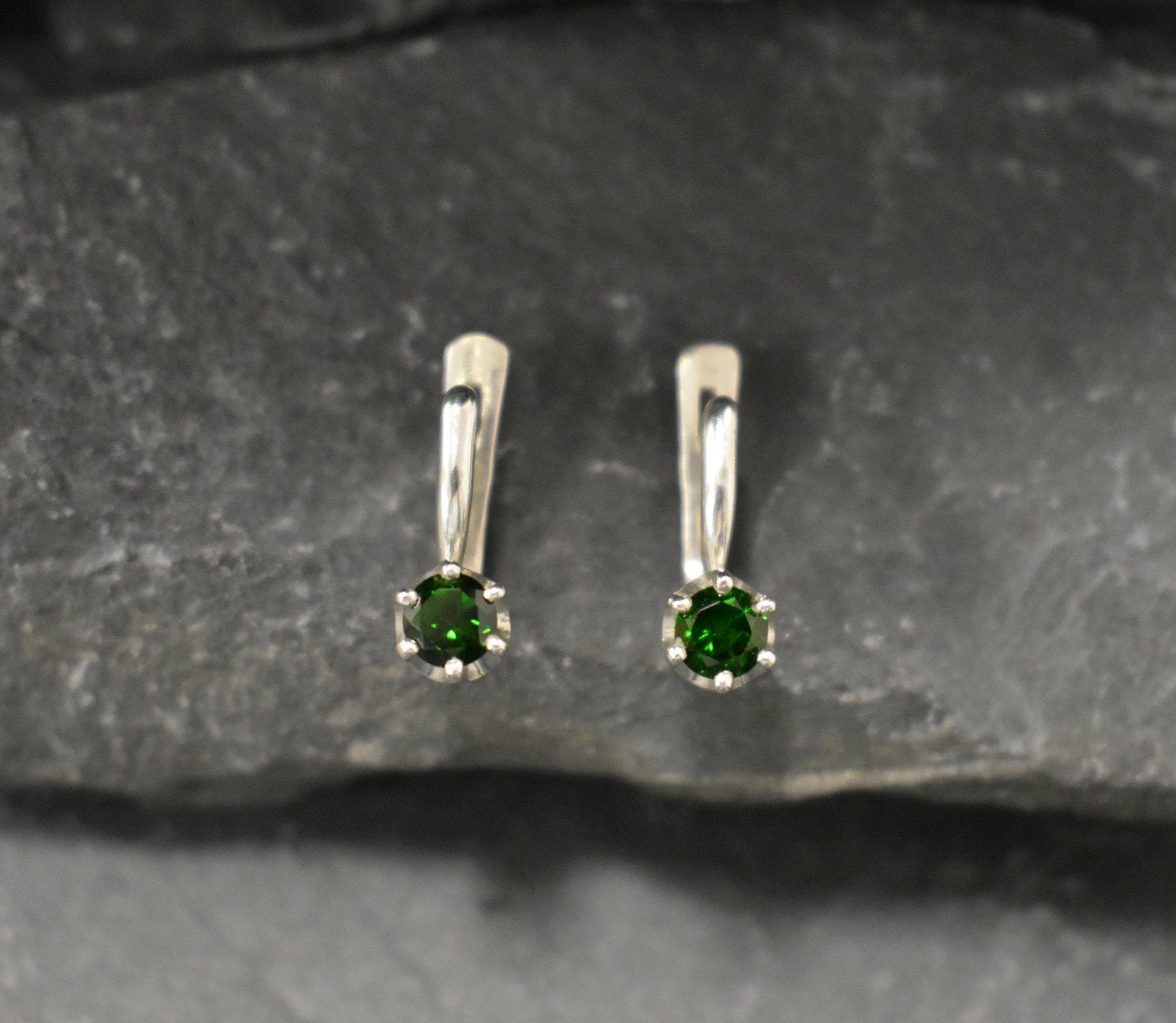 Tourmaline Earrings, Dainty Earrings, Natural Tourmaline, Green Tourmaline, Small Green Earrings, Simple Earrings, Solid Silver Earrings