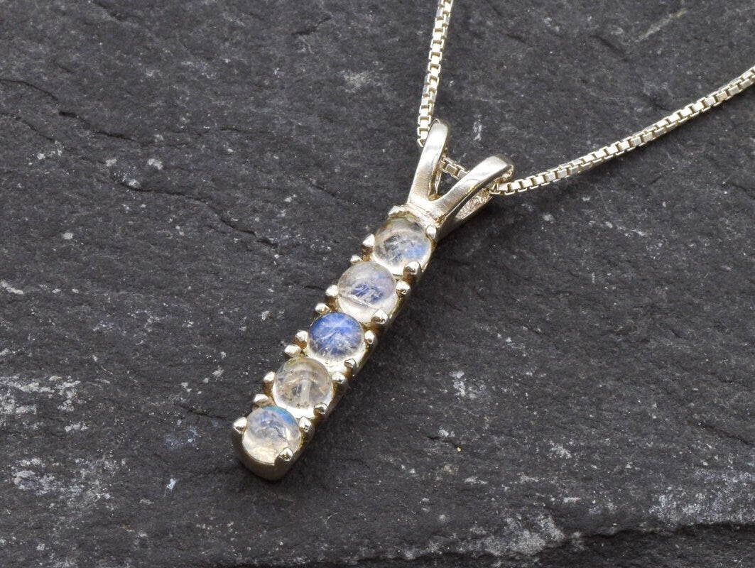 Moonstone Pendant, Minimalist Pendant, Natural Moonstone, Moonstone Cabochon, Rainbow Moonstone, Anniversary Gift, Small Pendant, Birthsone