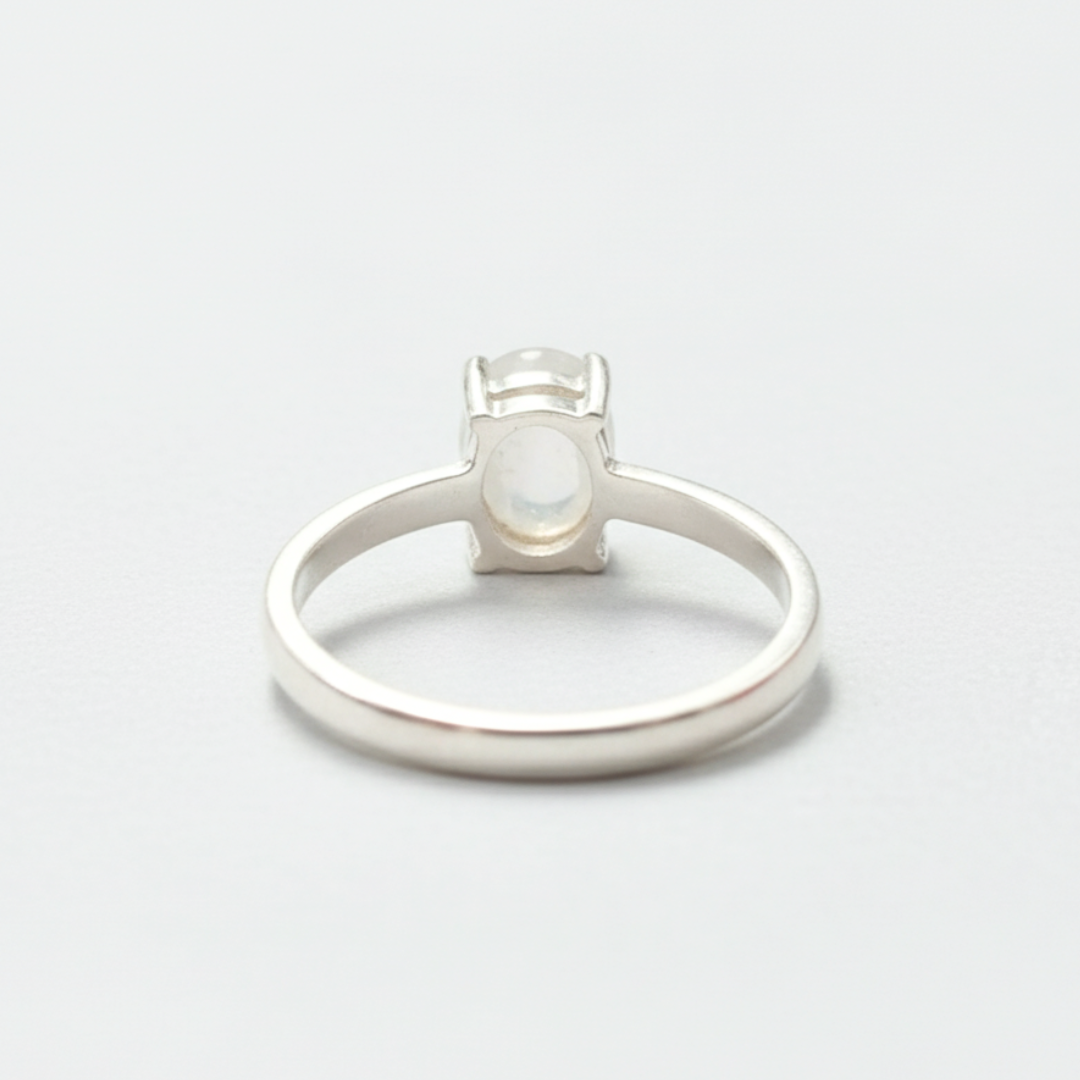 Gorgeous 925 Sterling Silver ring with an exquisite Oval Natural Moonstone, symbolizing protection, perfect for daily wear.