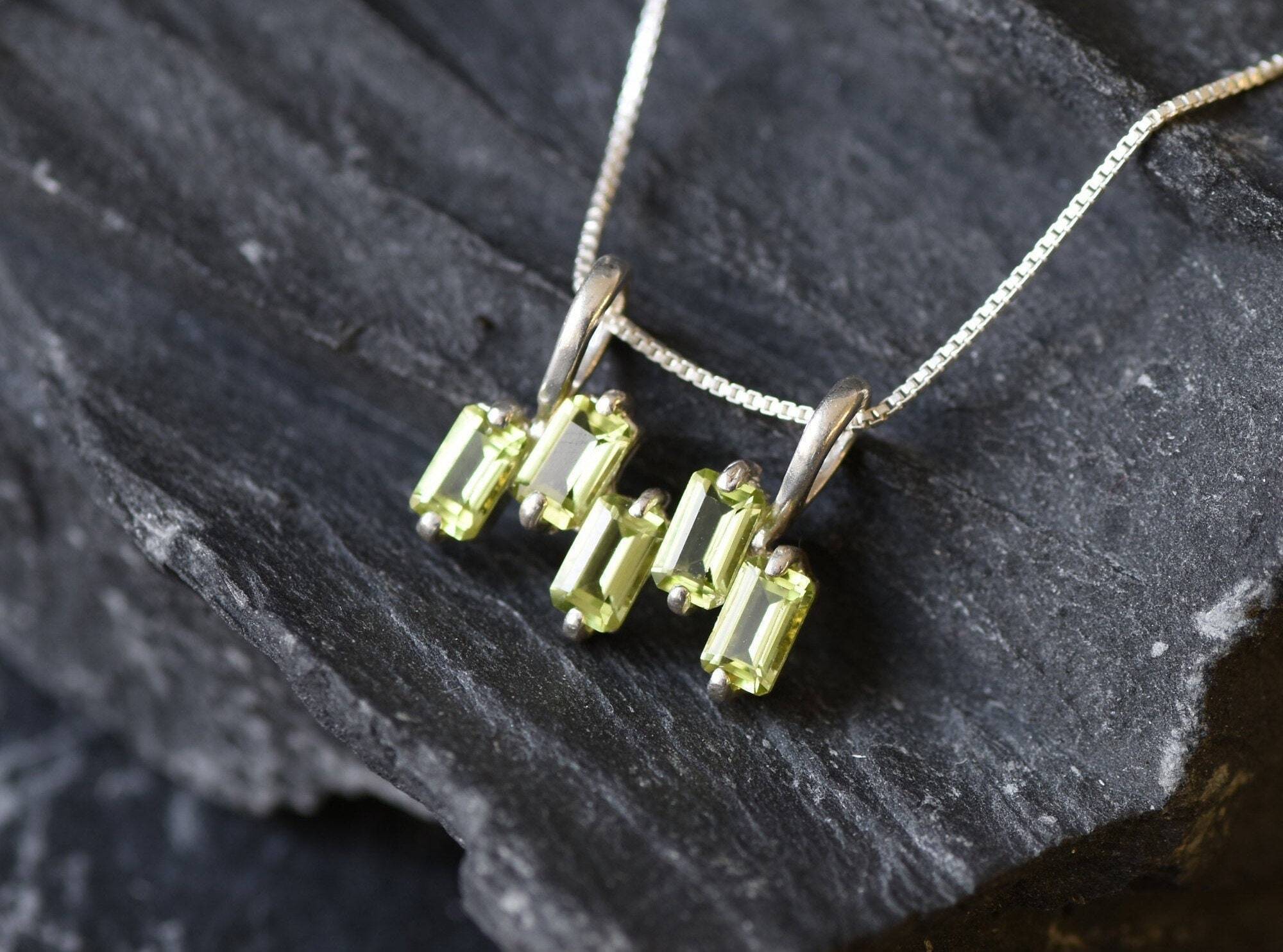 Gold Peridot Pendant, Horizontal Pendant, Natural Peridot, August Birthstone, Baguette Necklace, Green Pendant, Gold Plated Pendant, Vermeil(3)