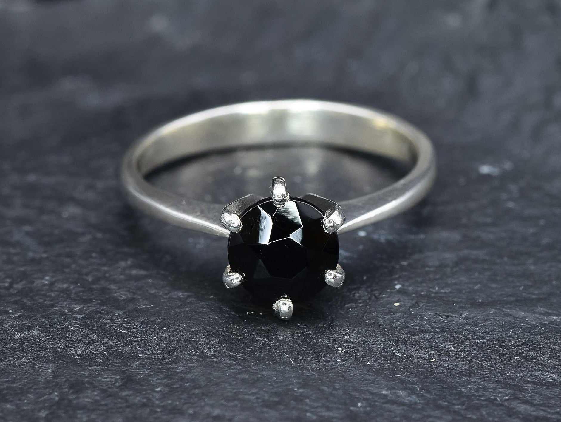 Onyx Ring, Natural Onyx, Black Solitaire Ring, Black Stone Ring, Black Gem Ring, Black Engagement Ring, Black Promise Ring, Onyx, 925 Silver