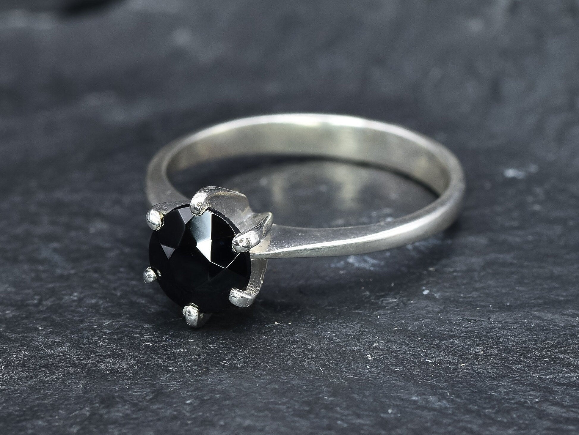 Onyx Ring, Natural Onyx, Black Solitaire Ring, Black Stone Ring, Black Gem Ring, Black Engagement Ring, Black Promise Ring, Onyx, 925 Silver