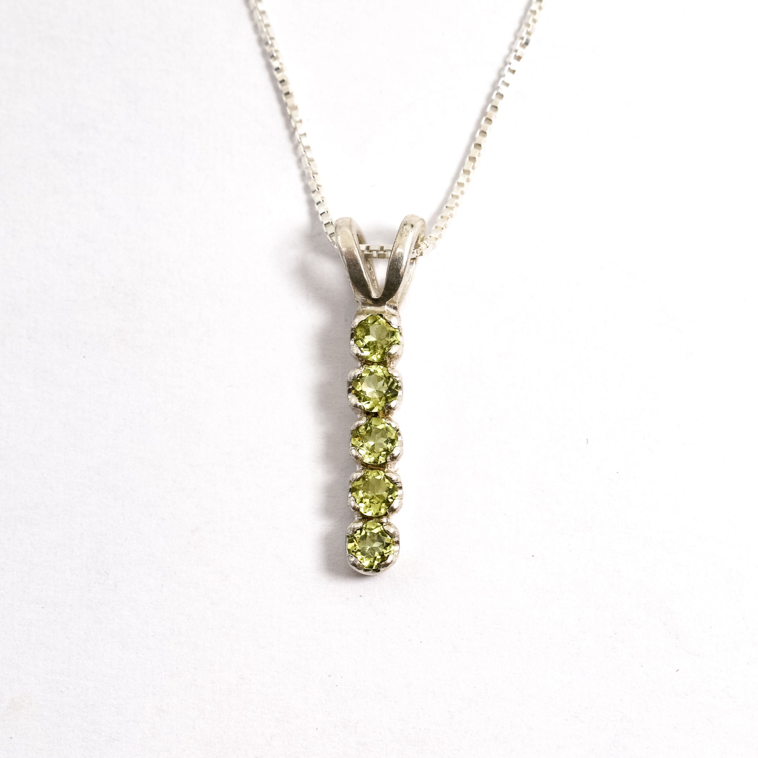 Peridot Pendant, Natural Peridot, August Birthstone, Green Line Pendant, Bar Pendant, Vintage Pendant, Layering Necklace, 925 Silver Pendant