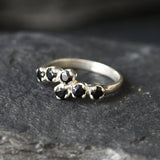 Onyx Ring - Black Stone Ring - Vintage Bypass Band