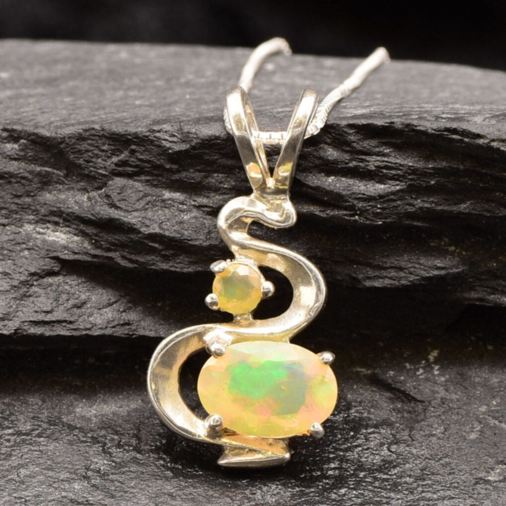 2405-P-nEOO: Sterling Silver 925 Ethiopain Opal
