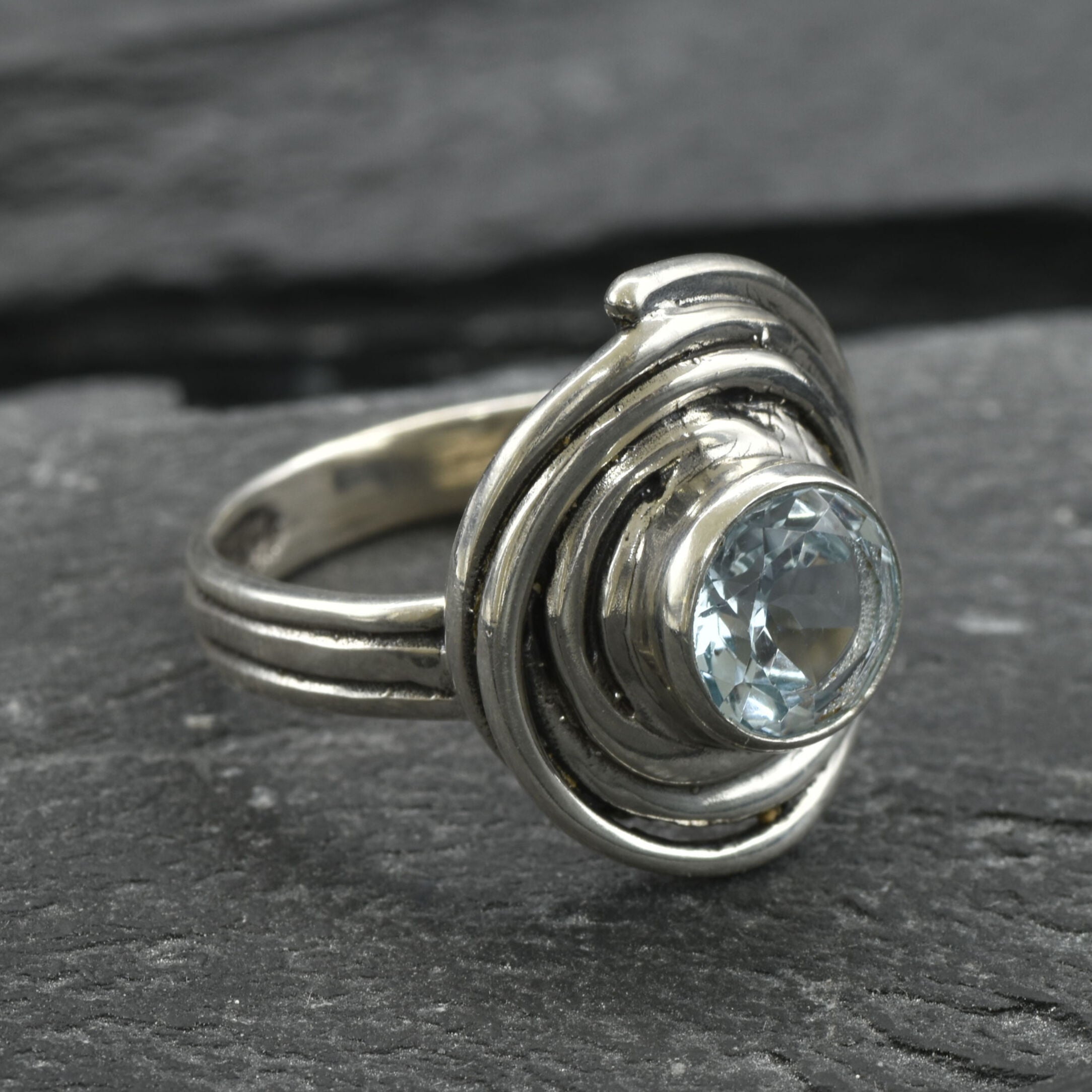 2682-R-nBTT: Sterling Silver 925 Blue Topaz