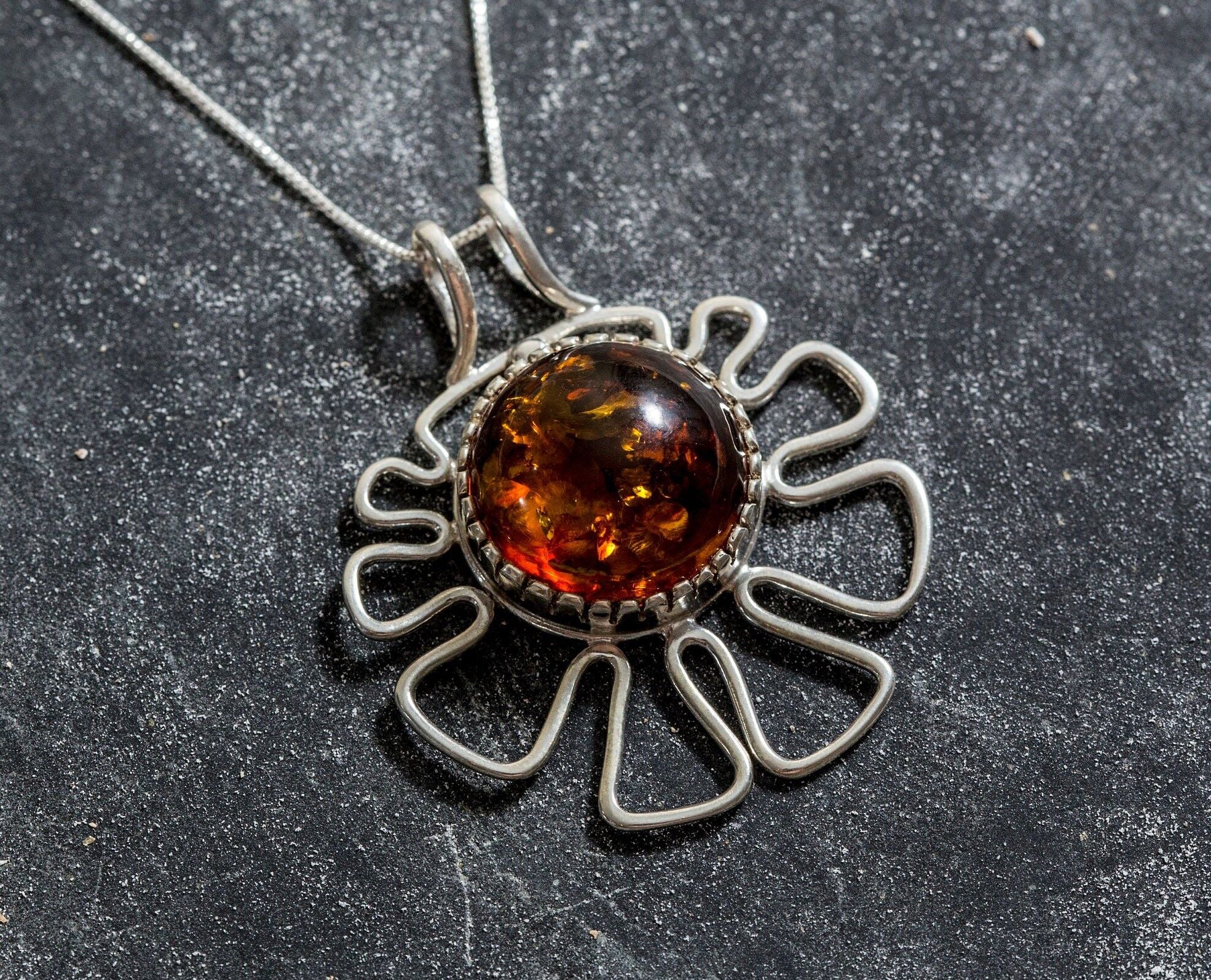 Amber Pendant, Natural Amber, Flower Pendant, Floral Pendant, Statement Pendant, Brown Pendant, Gemstone Pendant, Amber Necklace, 925 Silver