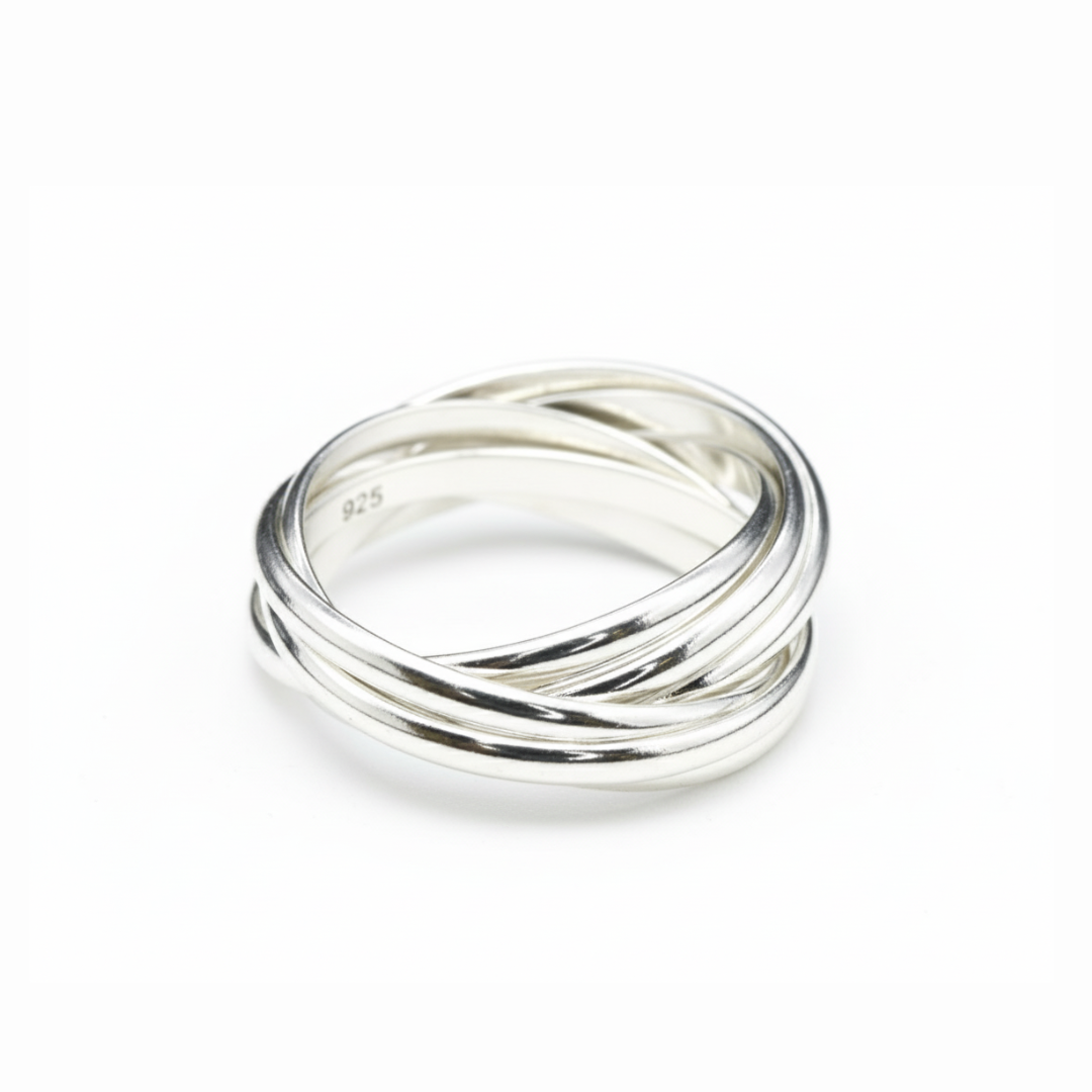 This 5 strand silver rolling ring in 925 sterling silver adds a touch of elegance, making it a great gift for any occasion.
