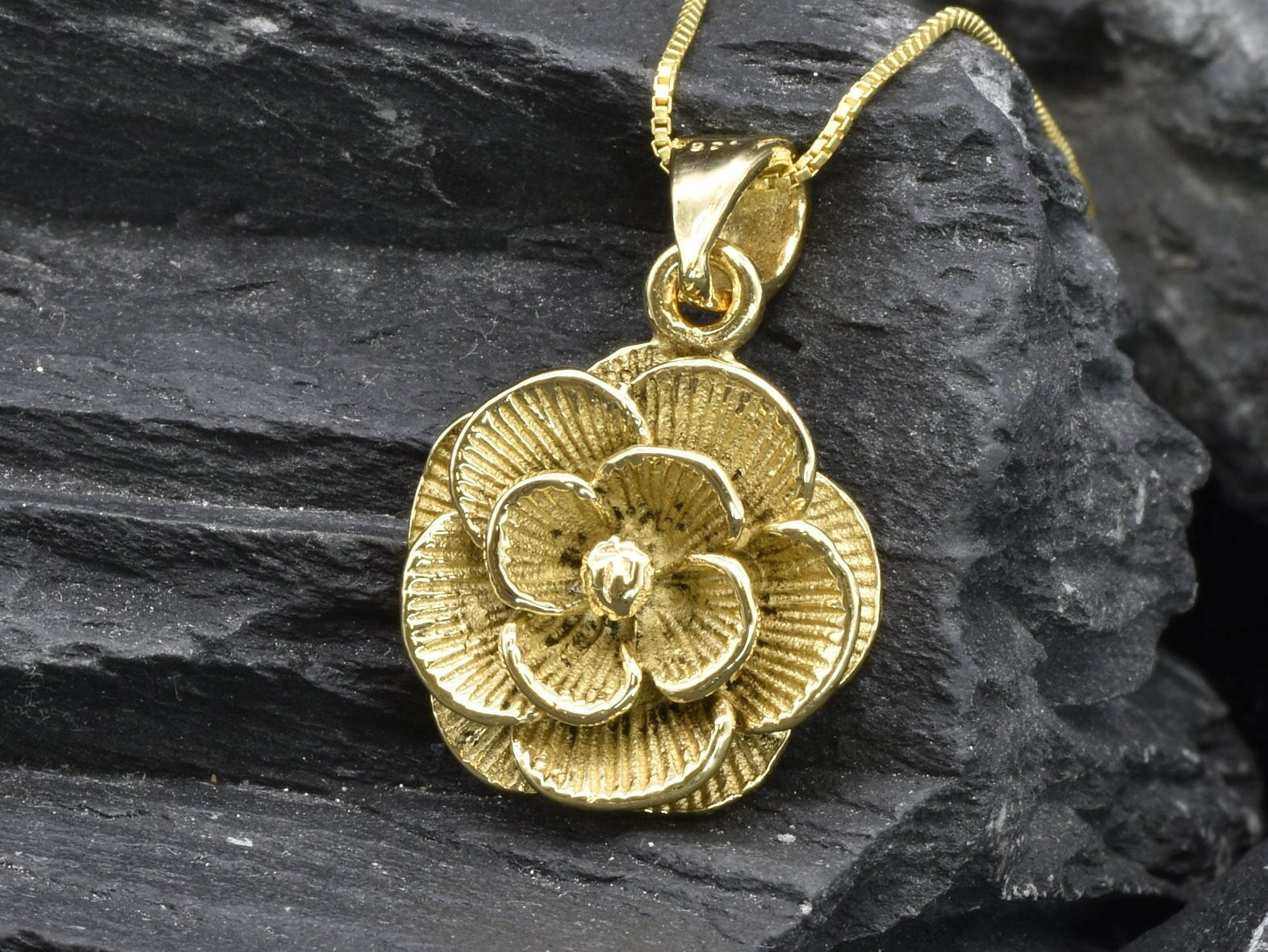 Gold Flower Pendant, Gold Rose Pendant, Gold Flower Necklace, Gold Floral Pendant, Flower Pendant, Rose Pendant, Blossom Pendant, 925 Silver