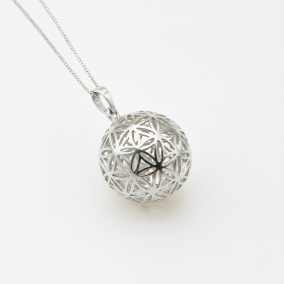 Stylish Silver Flower Pendant - Handcrafted Flower of Life in 925 Sterling Silver, ideal for special occasions and daily wear.