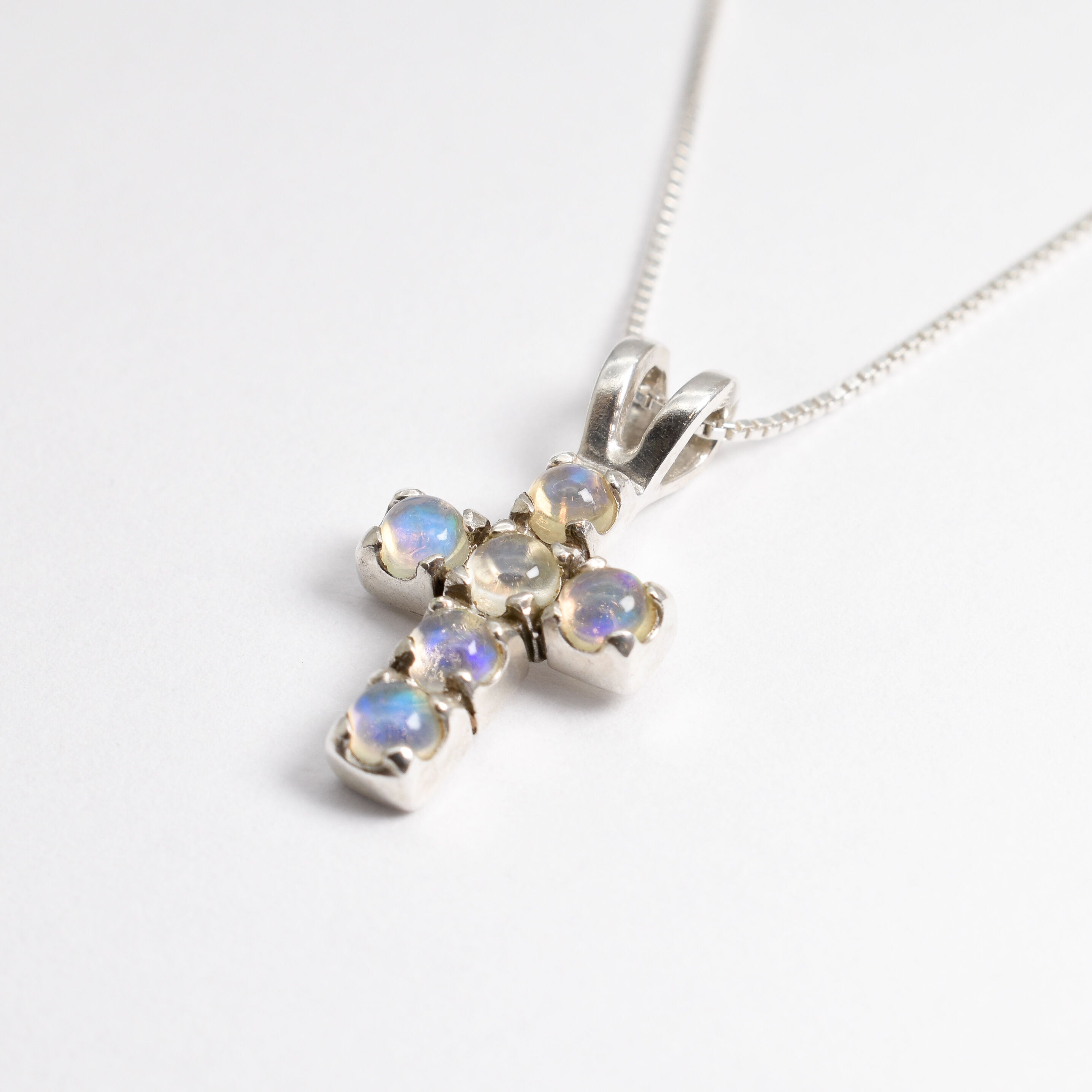 KK448-P-nEOO: Sterling Silver 925 Ethiopian Opal