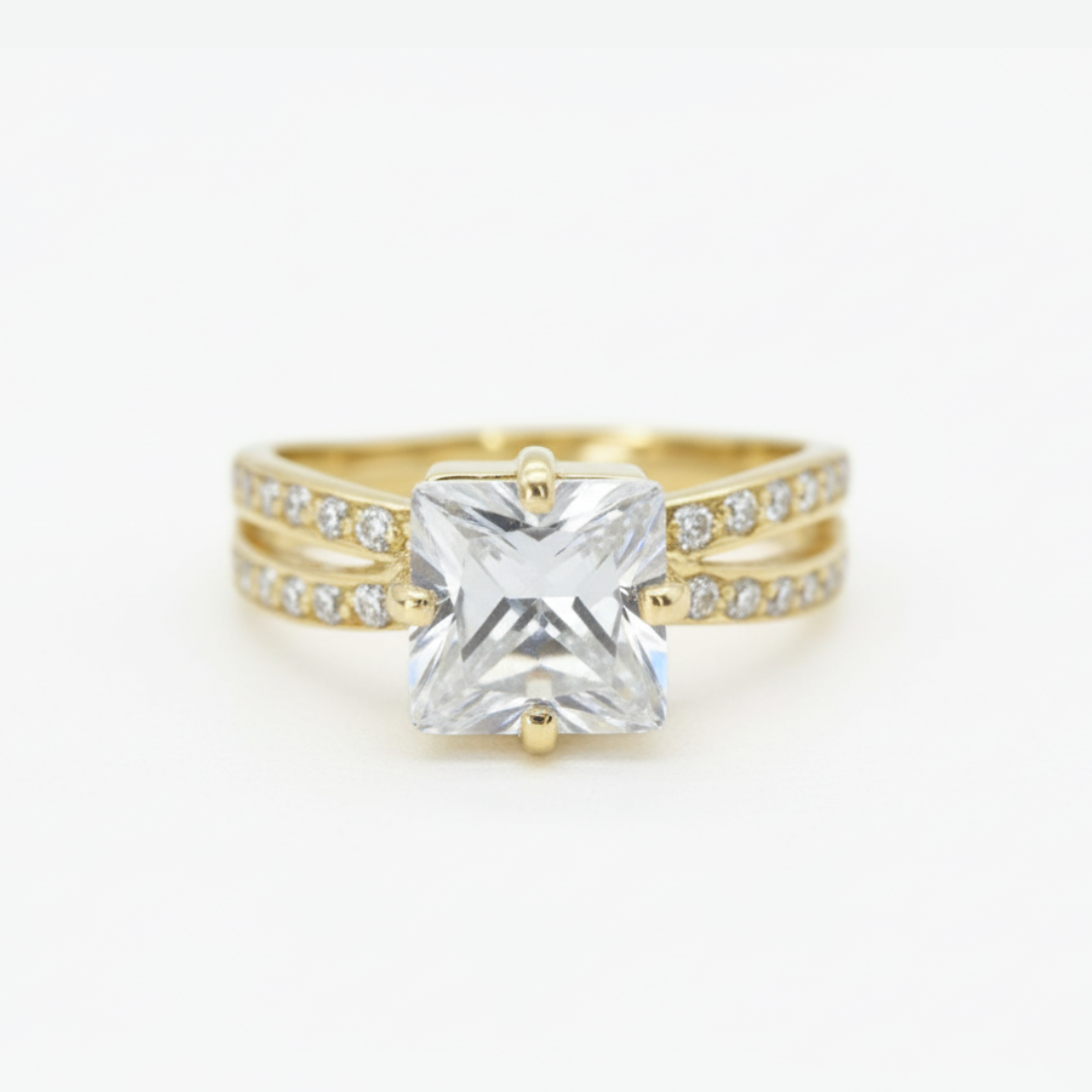 Stunning Princess Cut Diamond Ring with Split Pave Band in 18k Gold Vermeil. A timeless piece for any occasion.