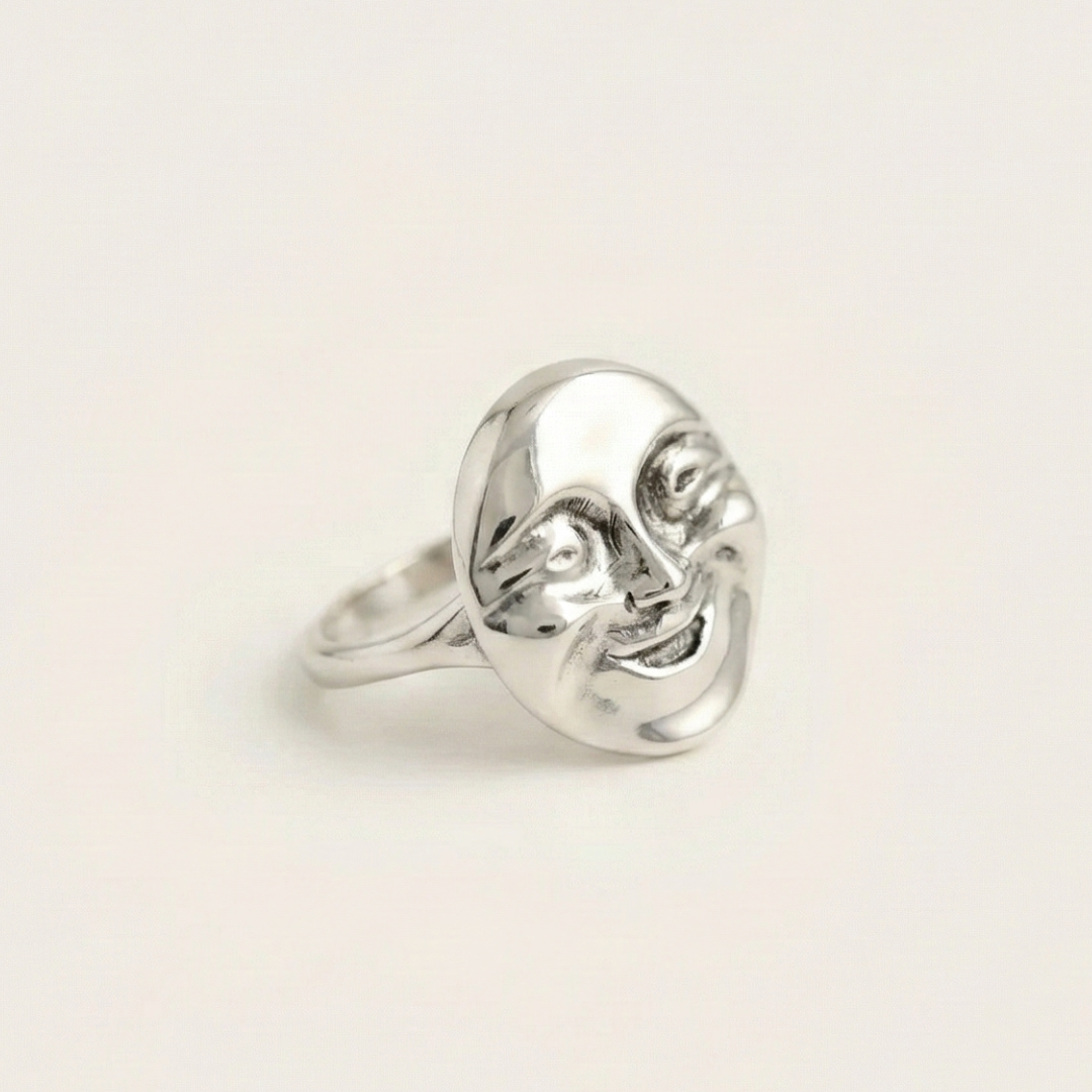 Moon Face Ring - Unique Silver Mood Ring made of 925 Sterling Silver, perfect for adding a fun touch to any outfit.