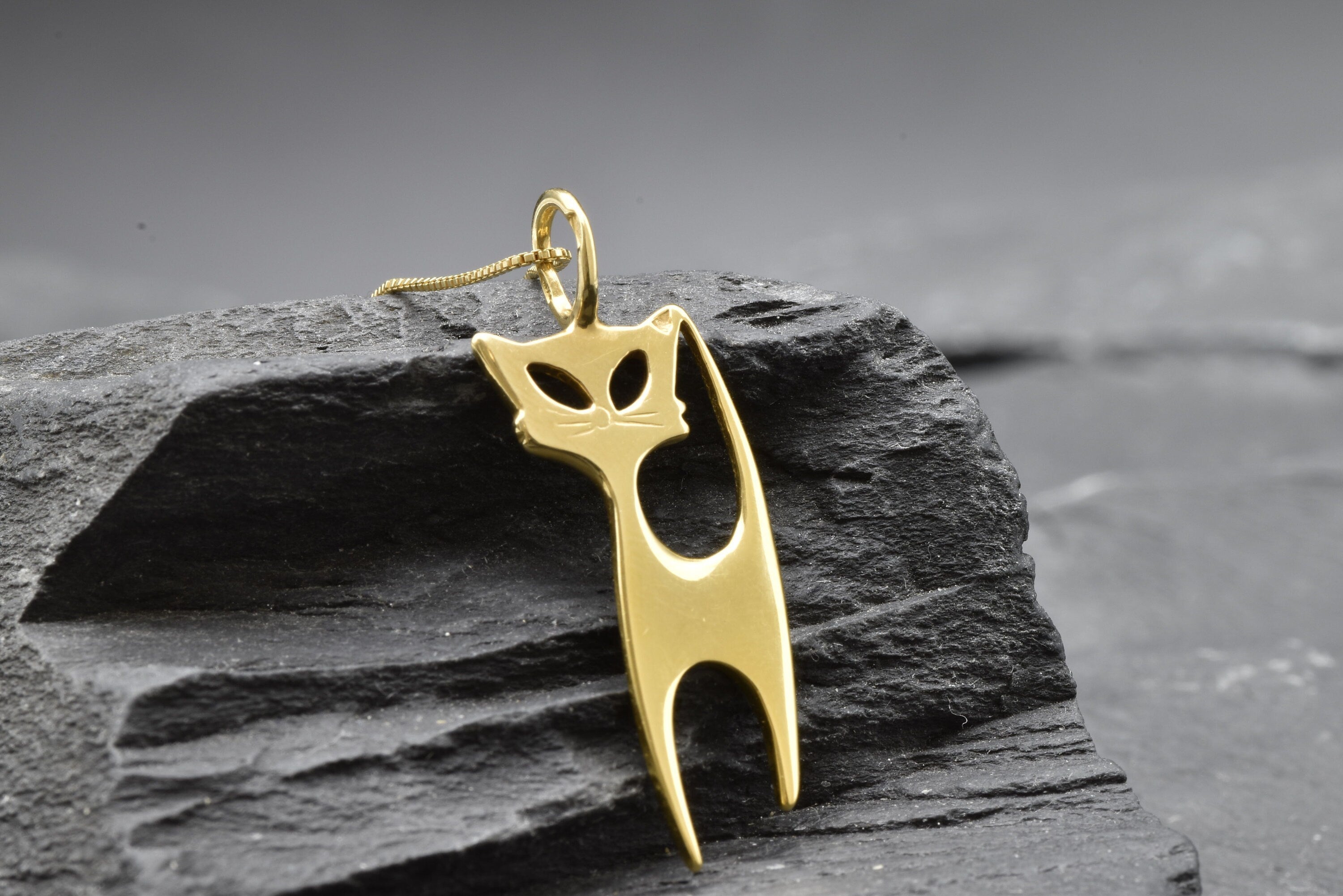 TE-027-P: Gold Vermeil 18k