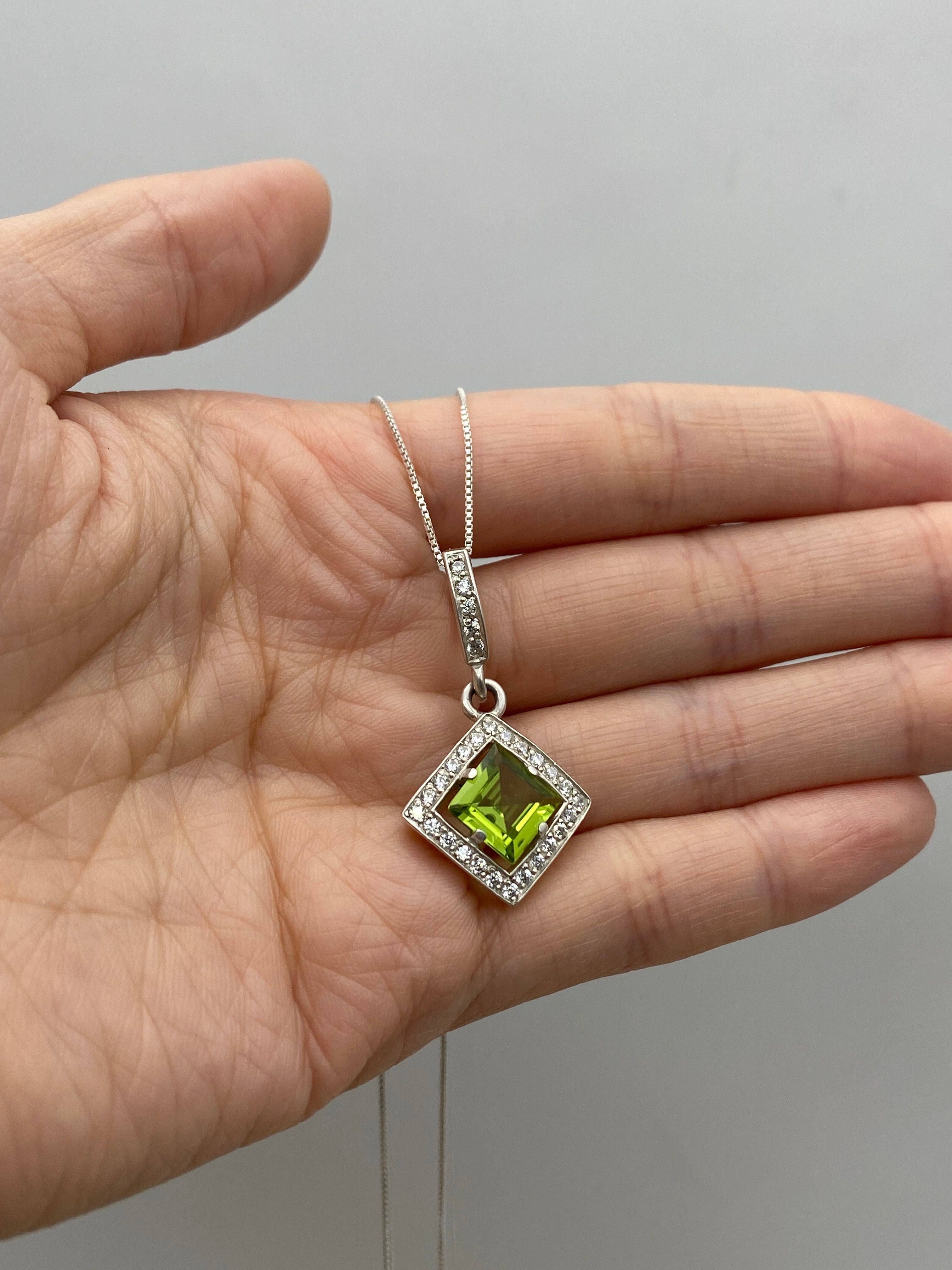 2130-P-nPER: Sterling Silver 925 Peridot