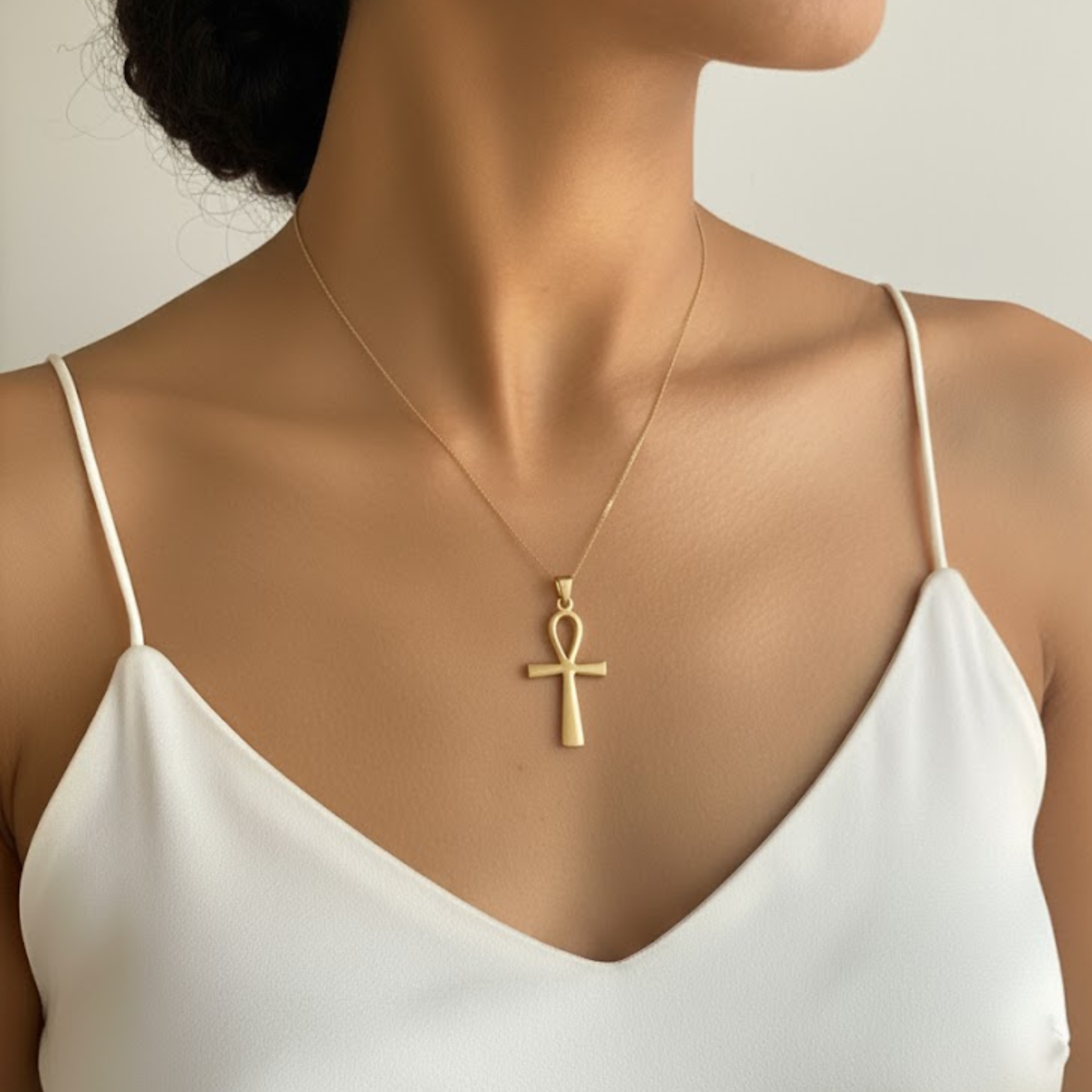 Cross of Life Pendant in 18k Gold Vermeil, minimalist design, perfect for daily wear, birthdays, and special occasions.