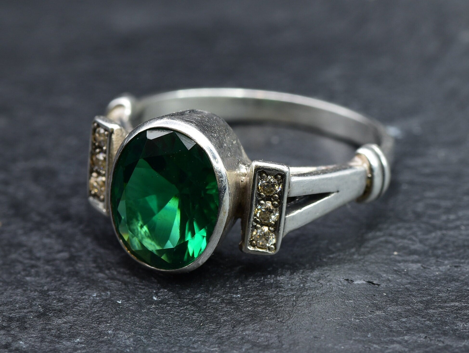 Emerald Ring, Created Emerald, Antique Ring, Green Vintage Ring, Promise Ring, 3 Carat Solitaire Ring, Proposal Ring, 925 Solid Silver Ring